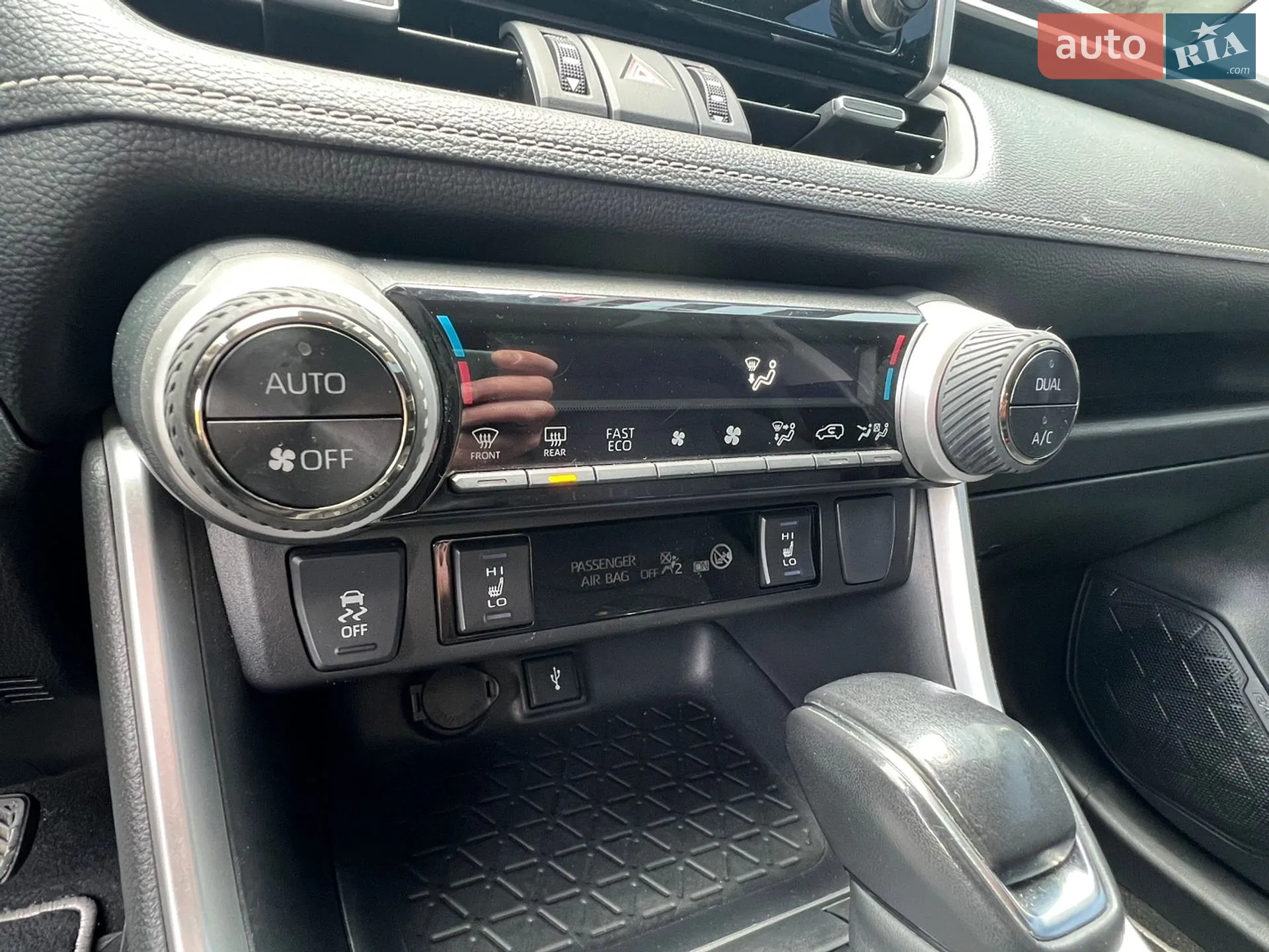 2021 Toyota RAV 4 - мініатюра 36