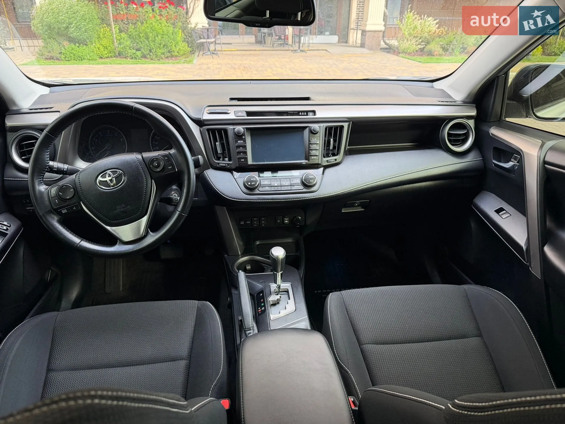 2017 Toyota RAV 4 - мініатюра 10
