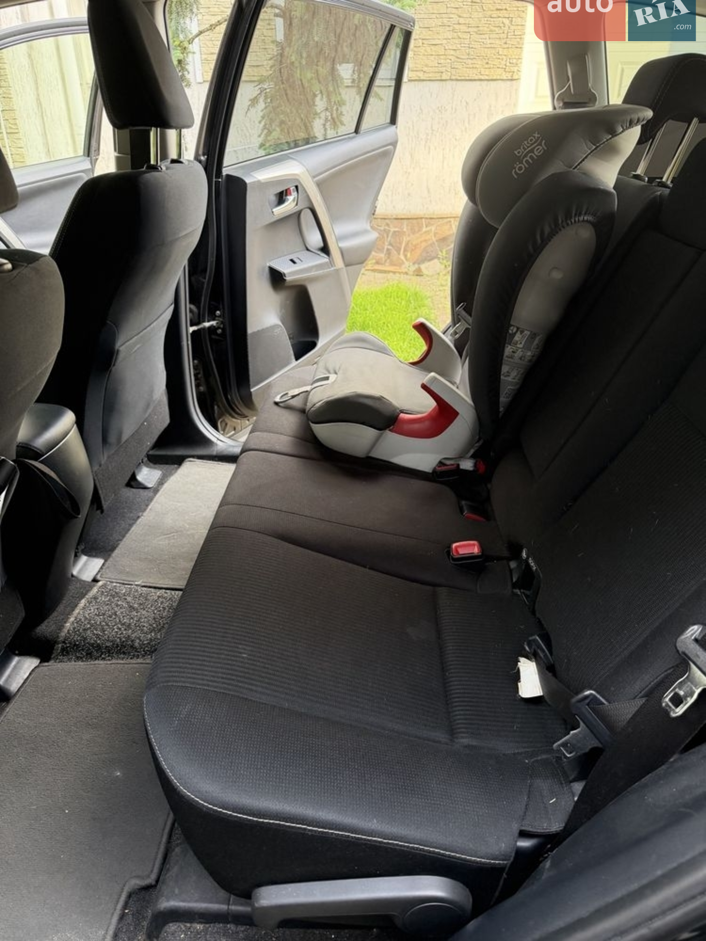 2014 Toyota RAV 4 - мініатюра 10
