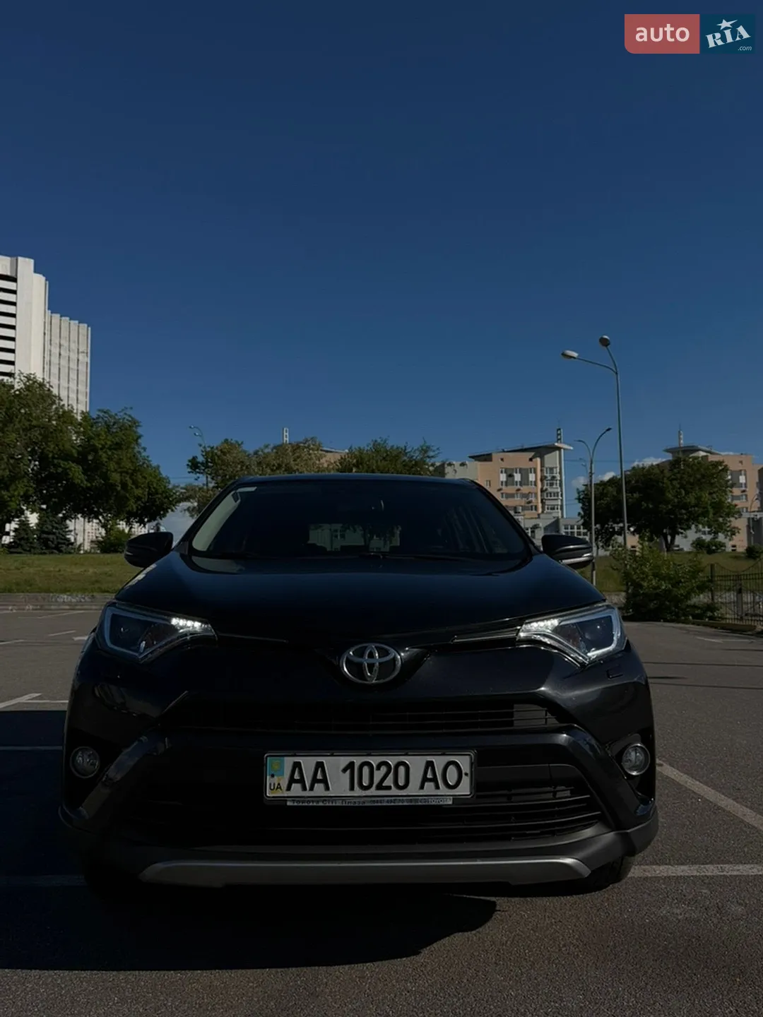 2017 Toyota RAV 4 - фото 1