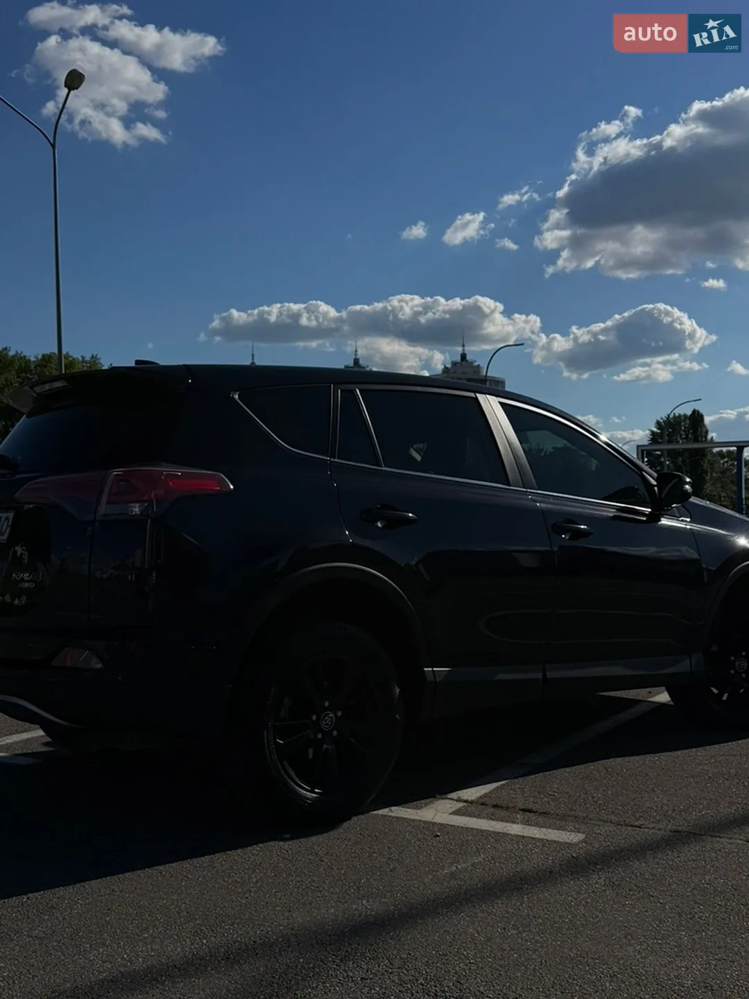 2017 Toyota RAV 4 - мініатюра 16