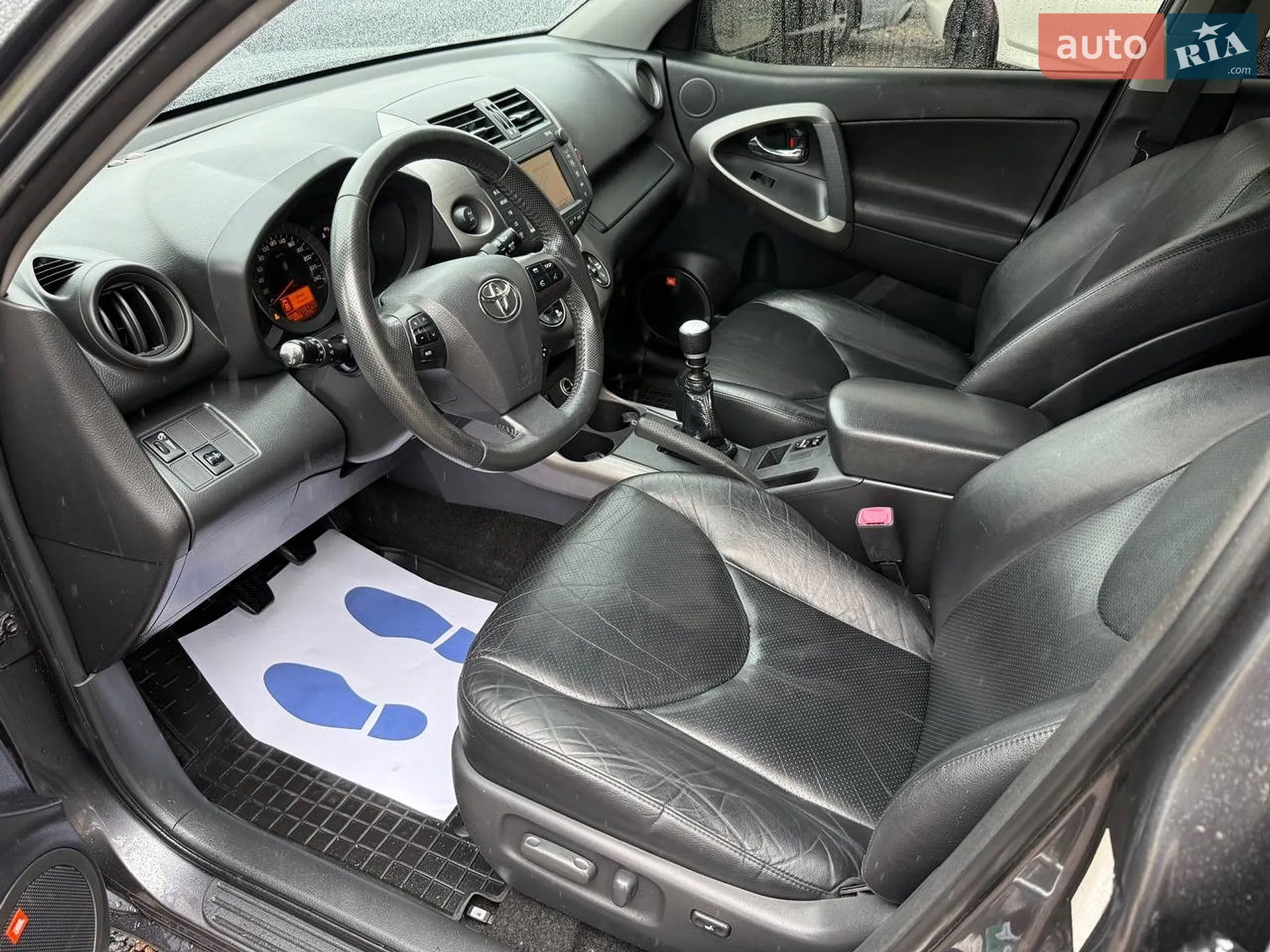 2011 Toyota RAV 4 - мініатюра 31