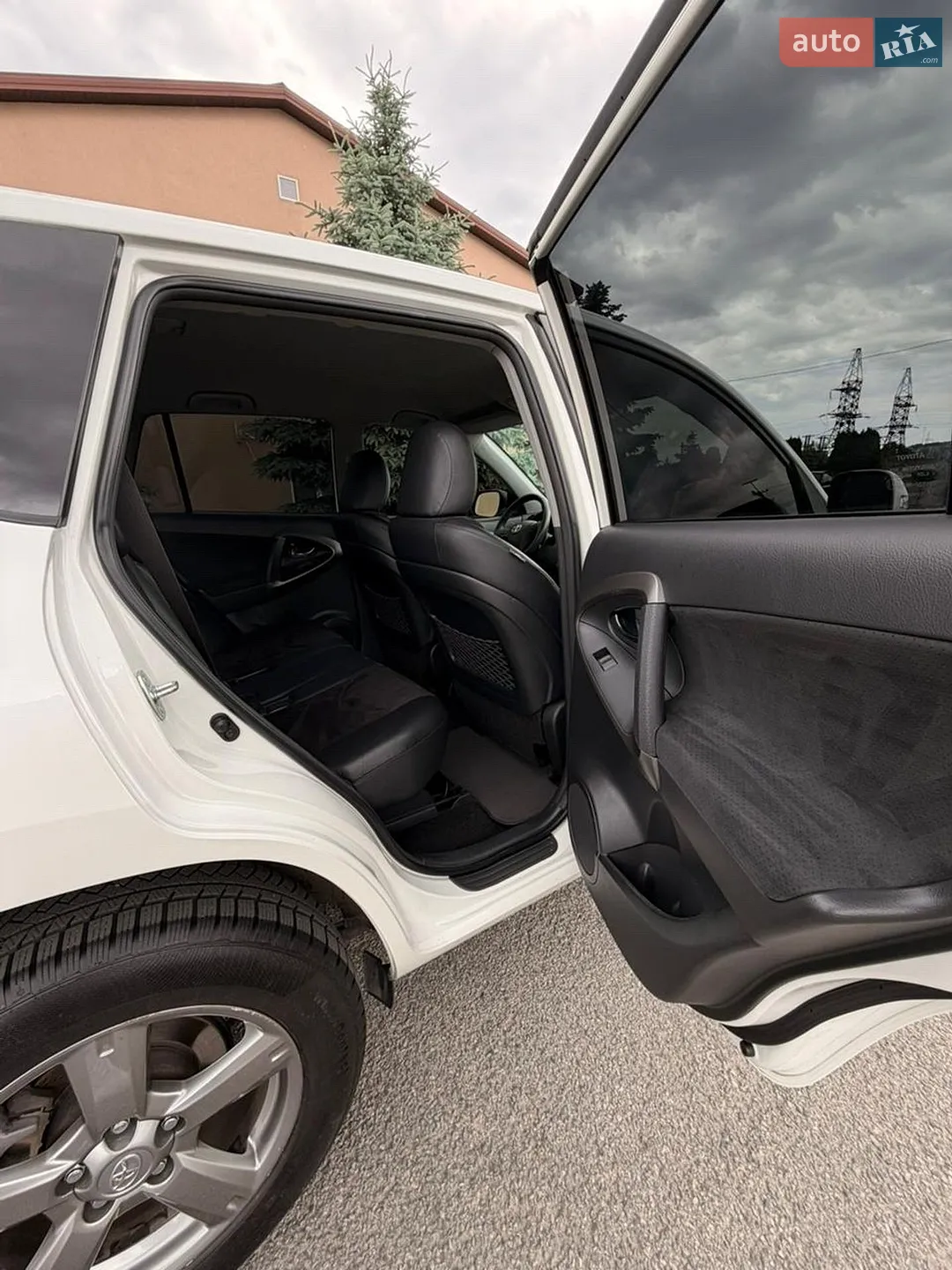 2012 Toyota RAV 4 - мініатюра 9