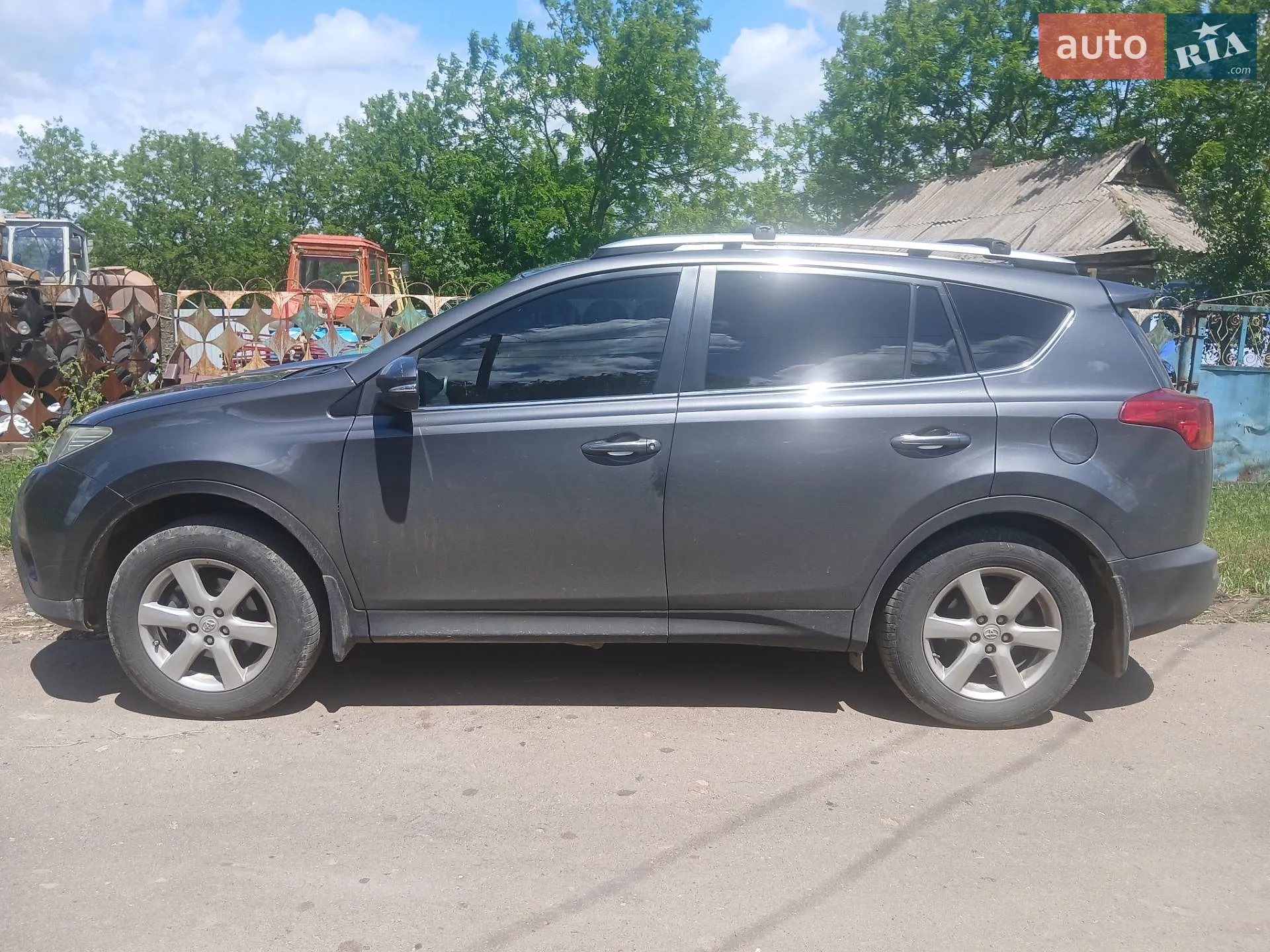 2014 Toyota RAV 4 - мініатюра 2