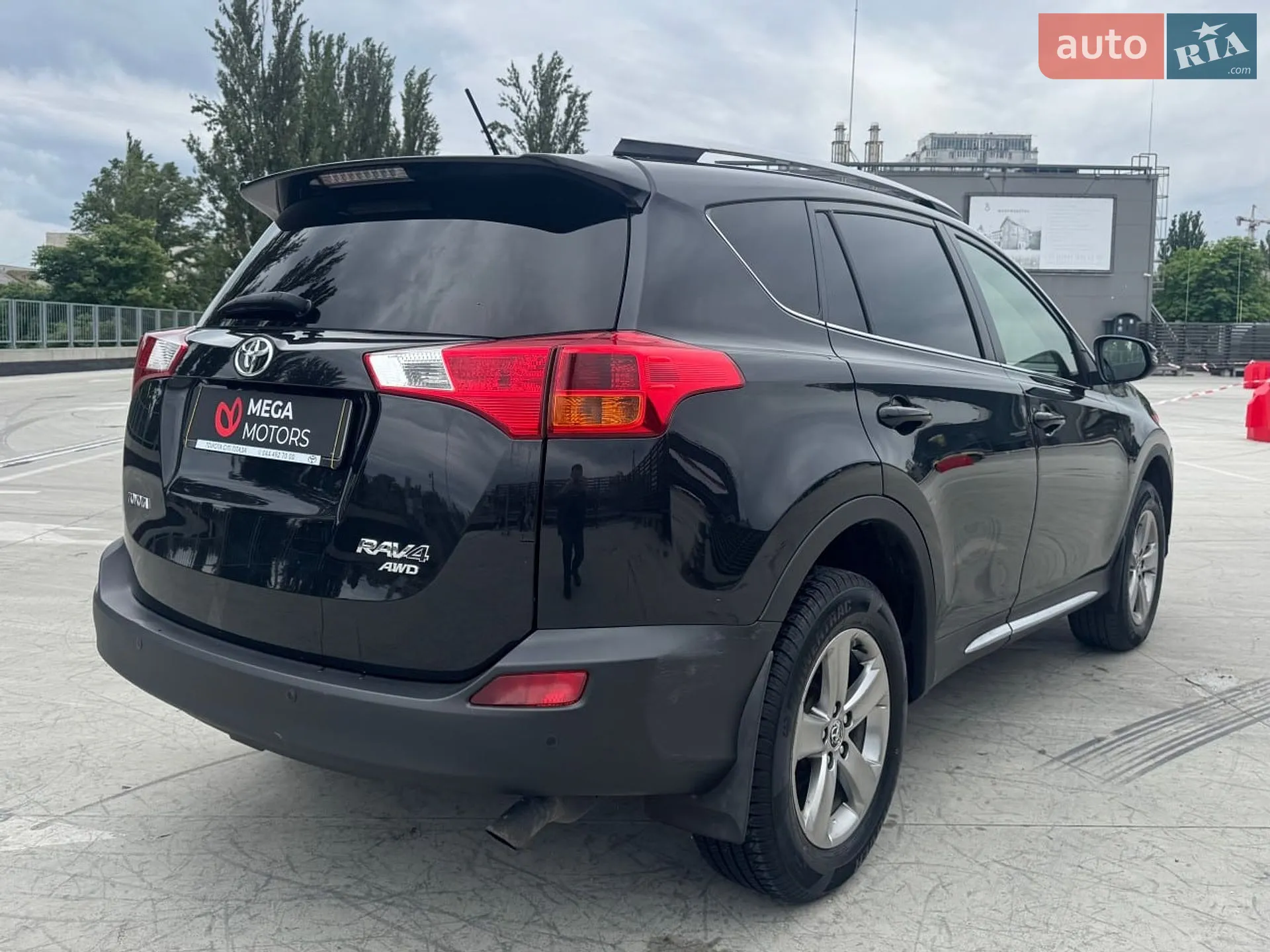 2015 Toyota RAV 4 - мініатюра 3