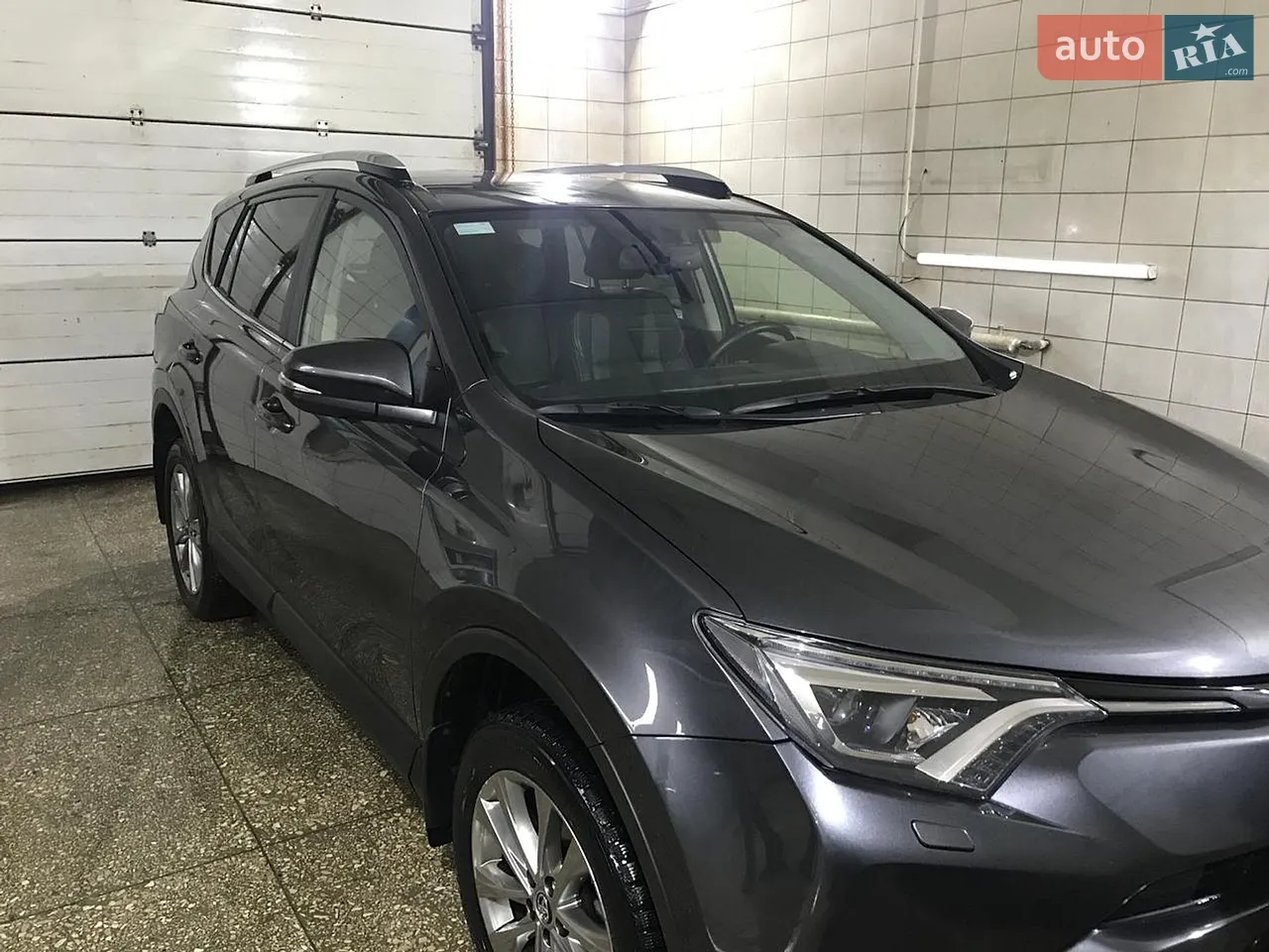 2017 Toyota RAV 4 - мініатюра 14