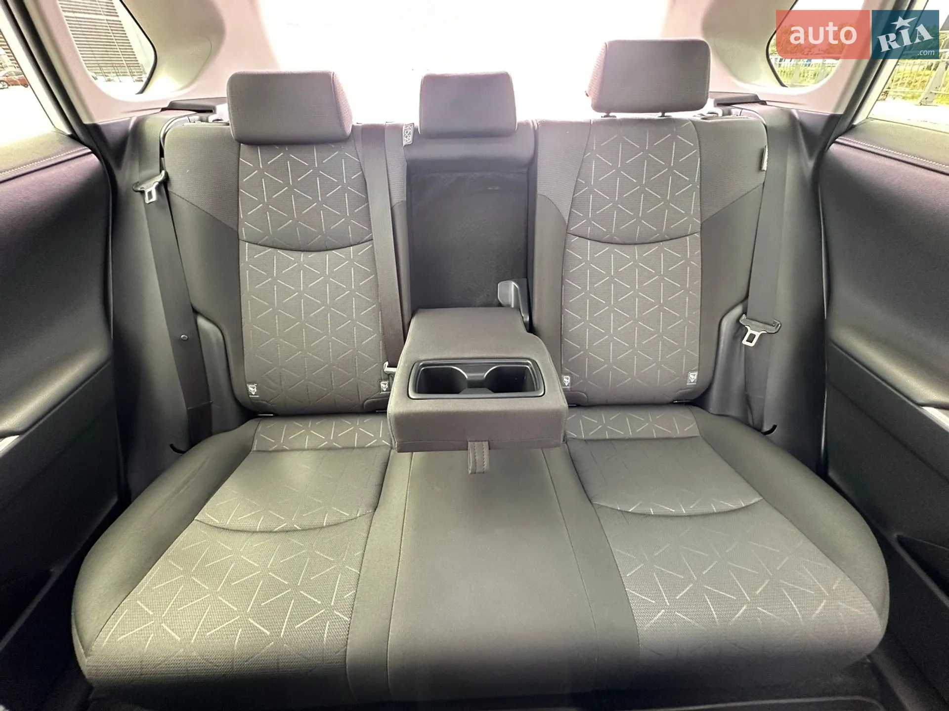 2020 Toyota RAV 4 - мініатюра 26