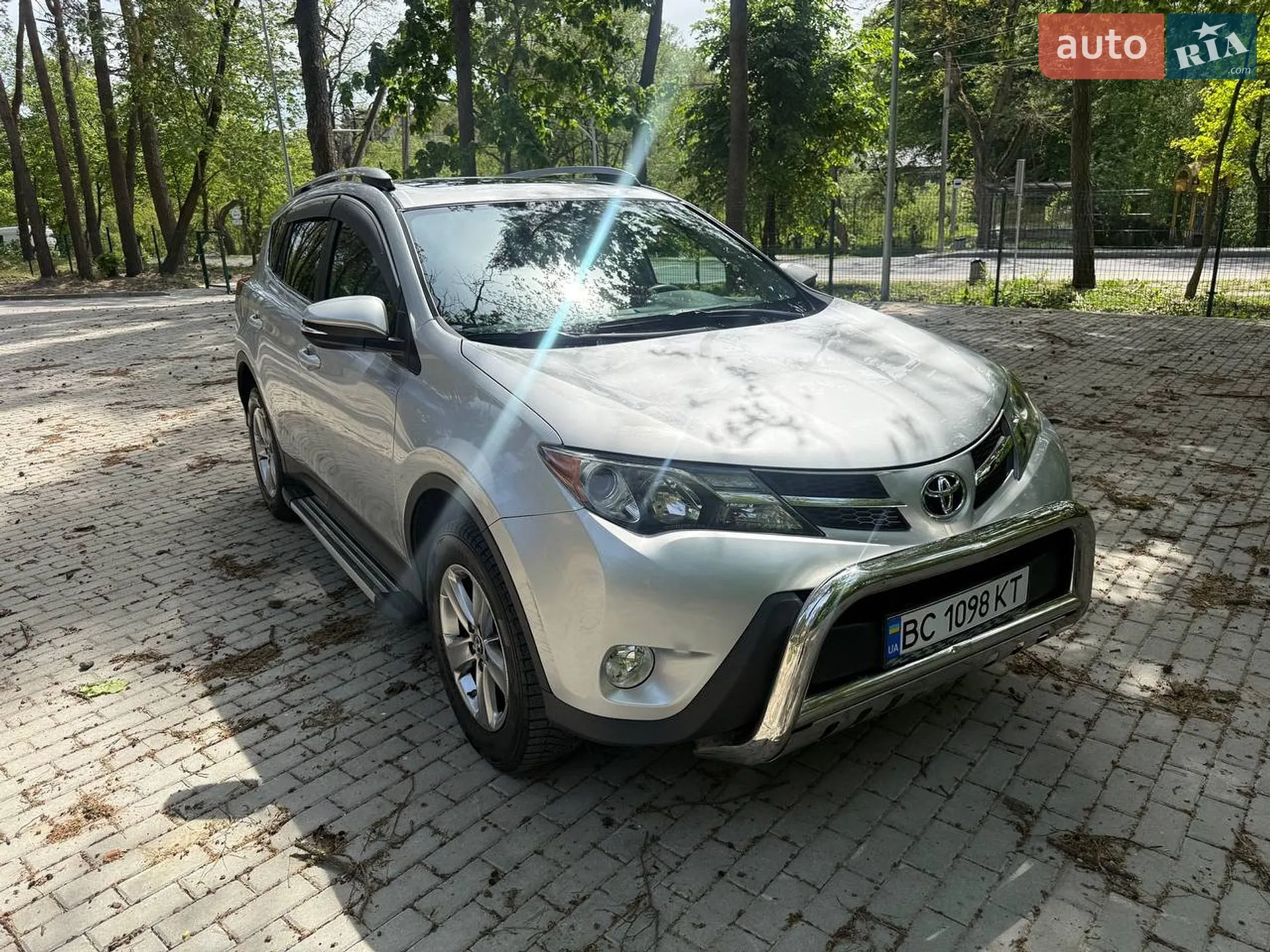 2015 Toyota RAV 4 - мініатюра 2