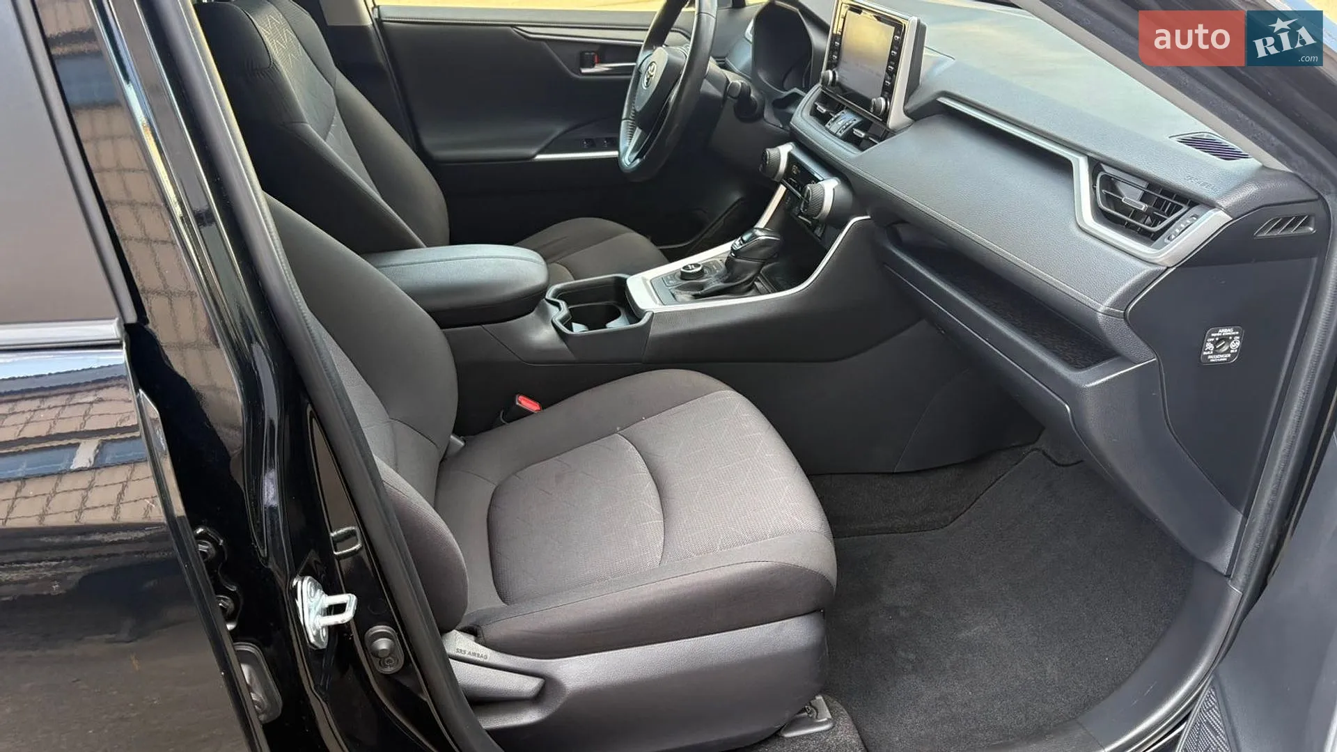 2021 Toyota RAV 4 - мініатюра 6