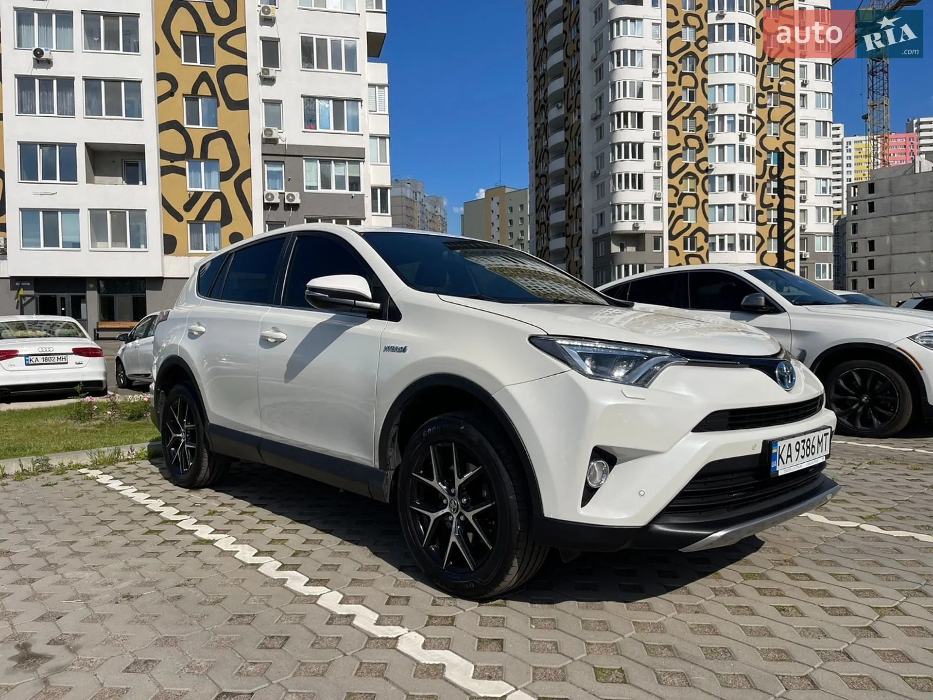 2017 Toyota RAV 4 - фото 1