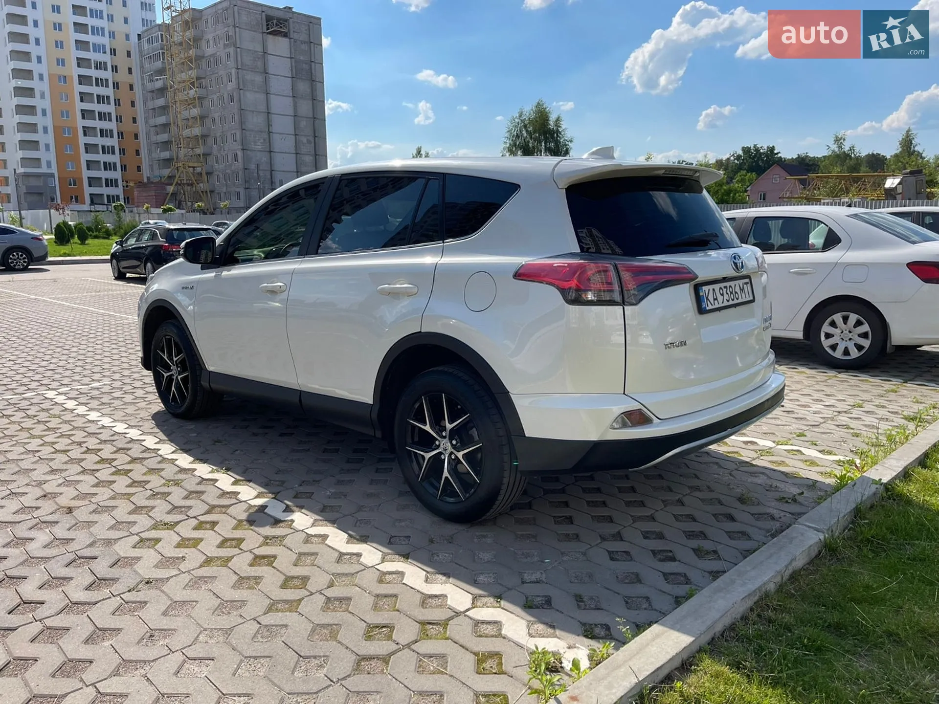 2017 Toyota RAV 4 - мініатюра 9
