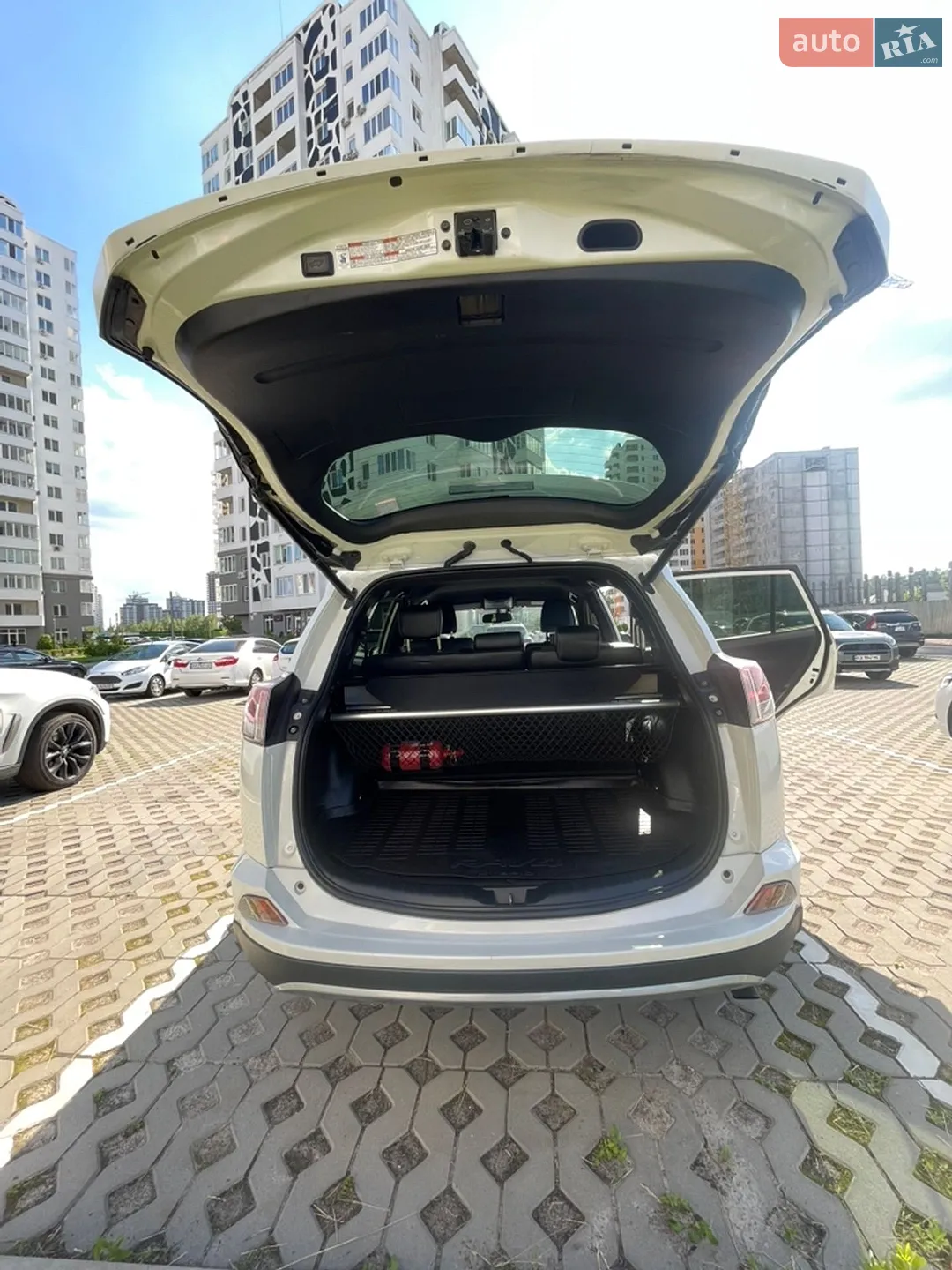 2017 Toyota RAV 4 - мініатюра 21