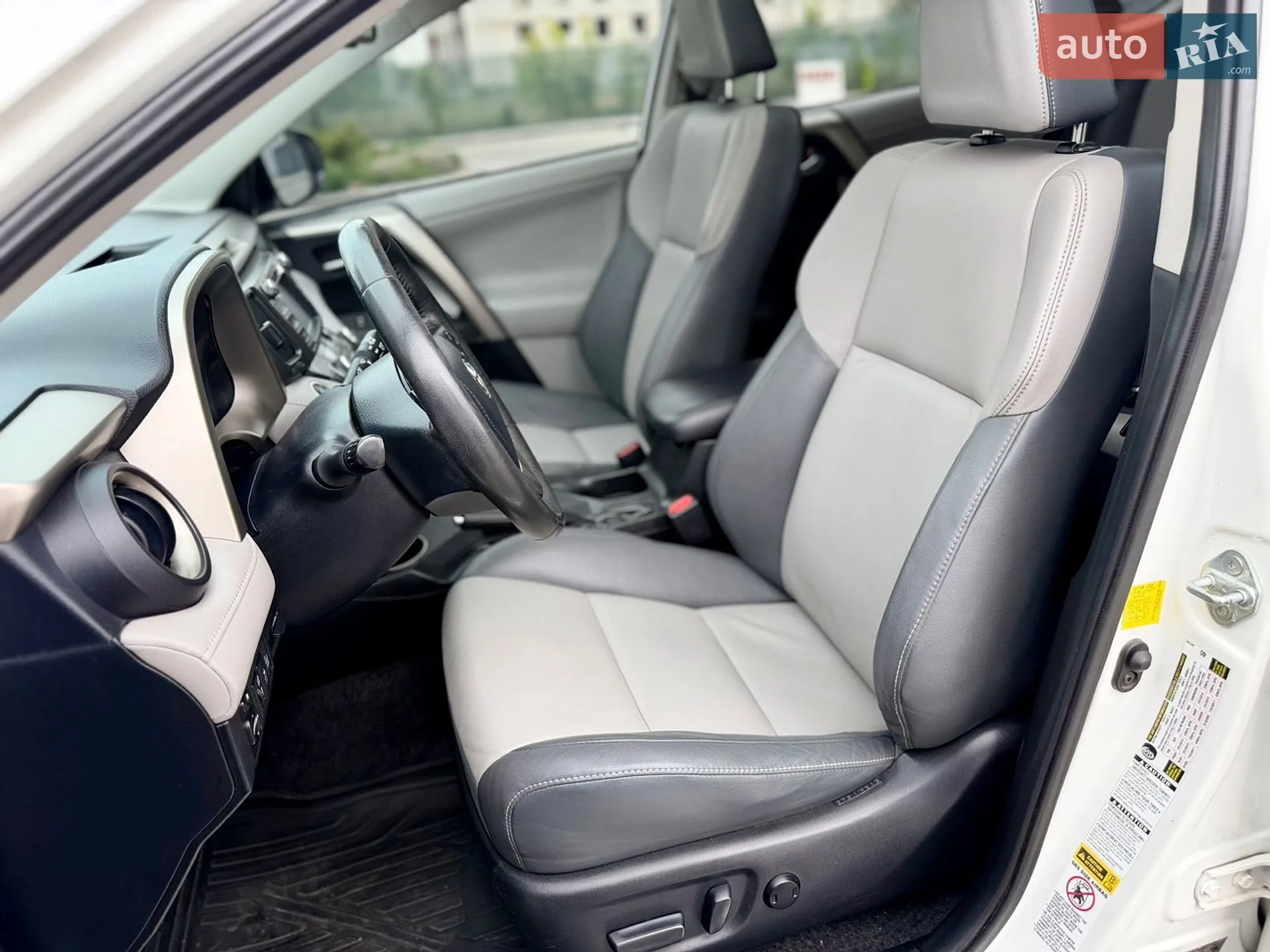 2013 Toyota RAV 4 - мініатюра 34