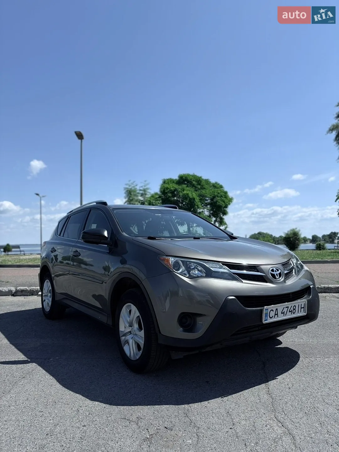 2015 Toyota RAV 4 - мініатюра 2