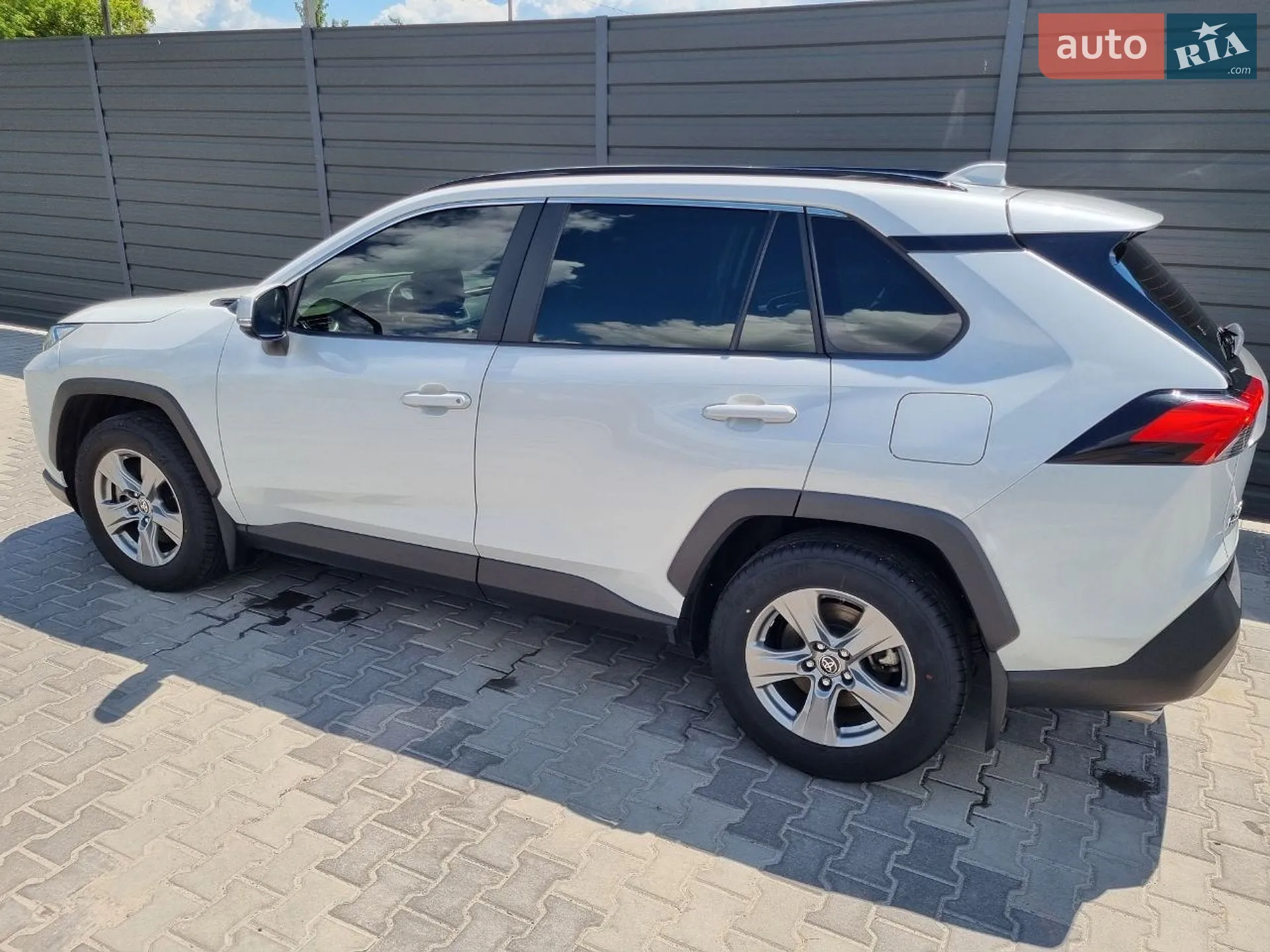 2023 Toyota RAV 4 - мініатюра 5