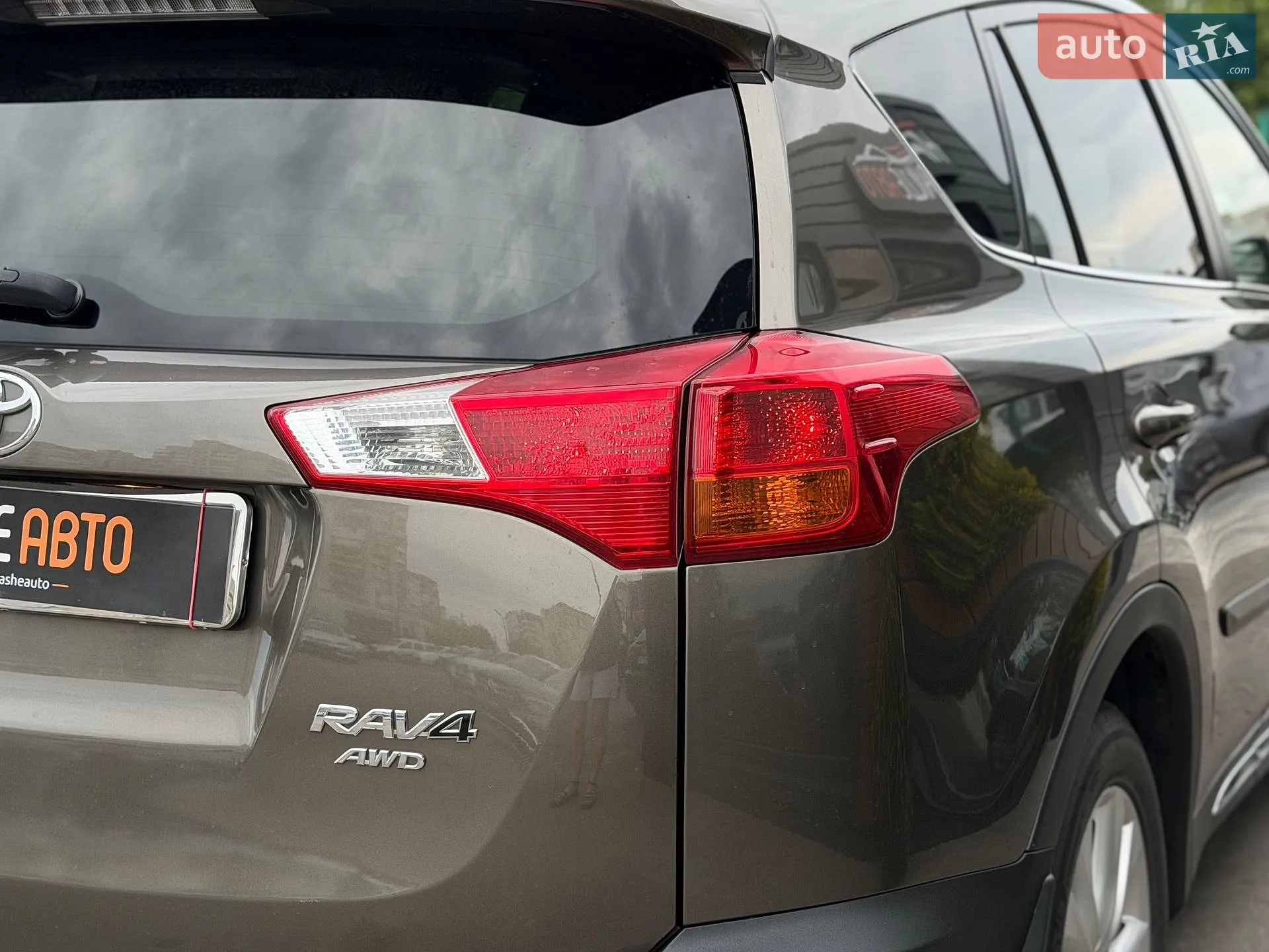 2013 Toyota RAV 4 - мініатюра 15