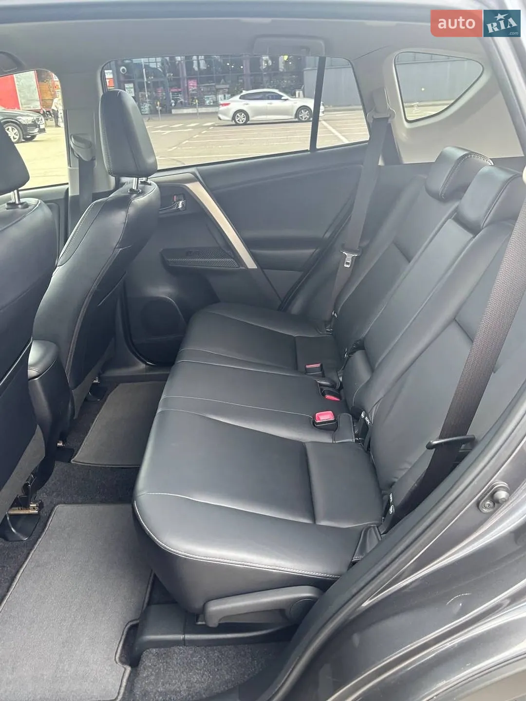 2013 Toyota RAV 4 - мініатюра 18