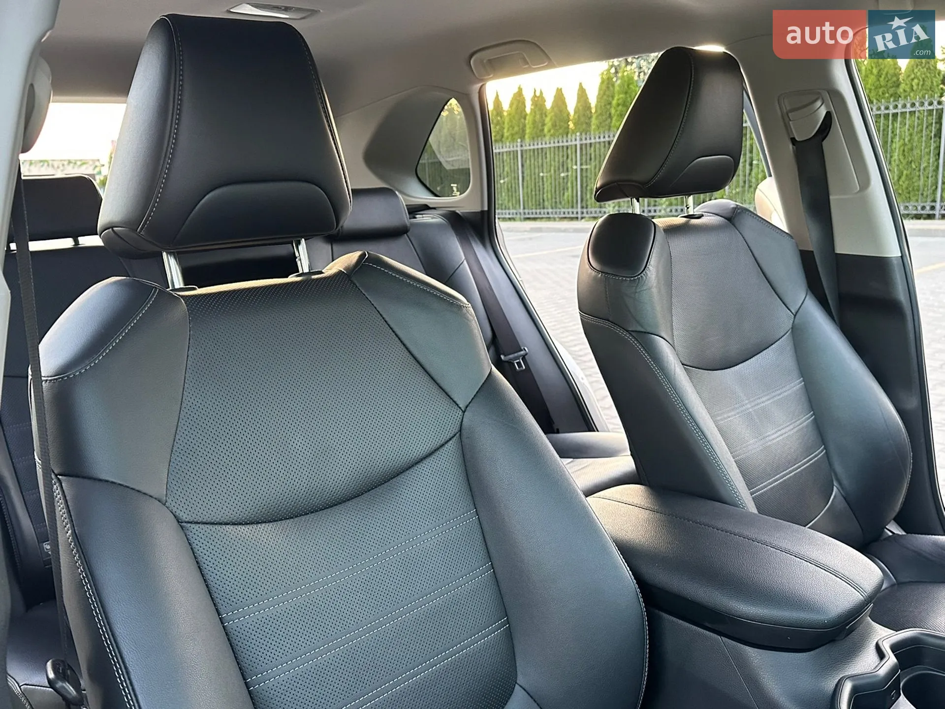 2019 Toyota RAV 4 - мініатюра 52
