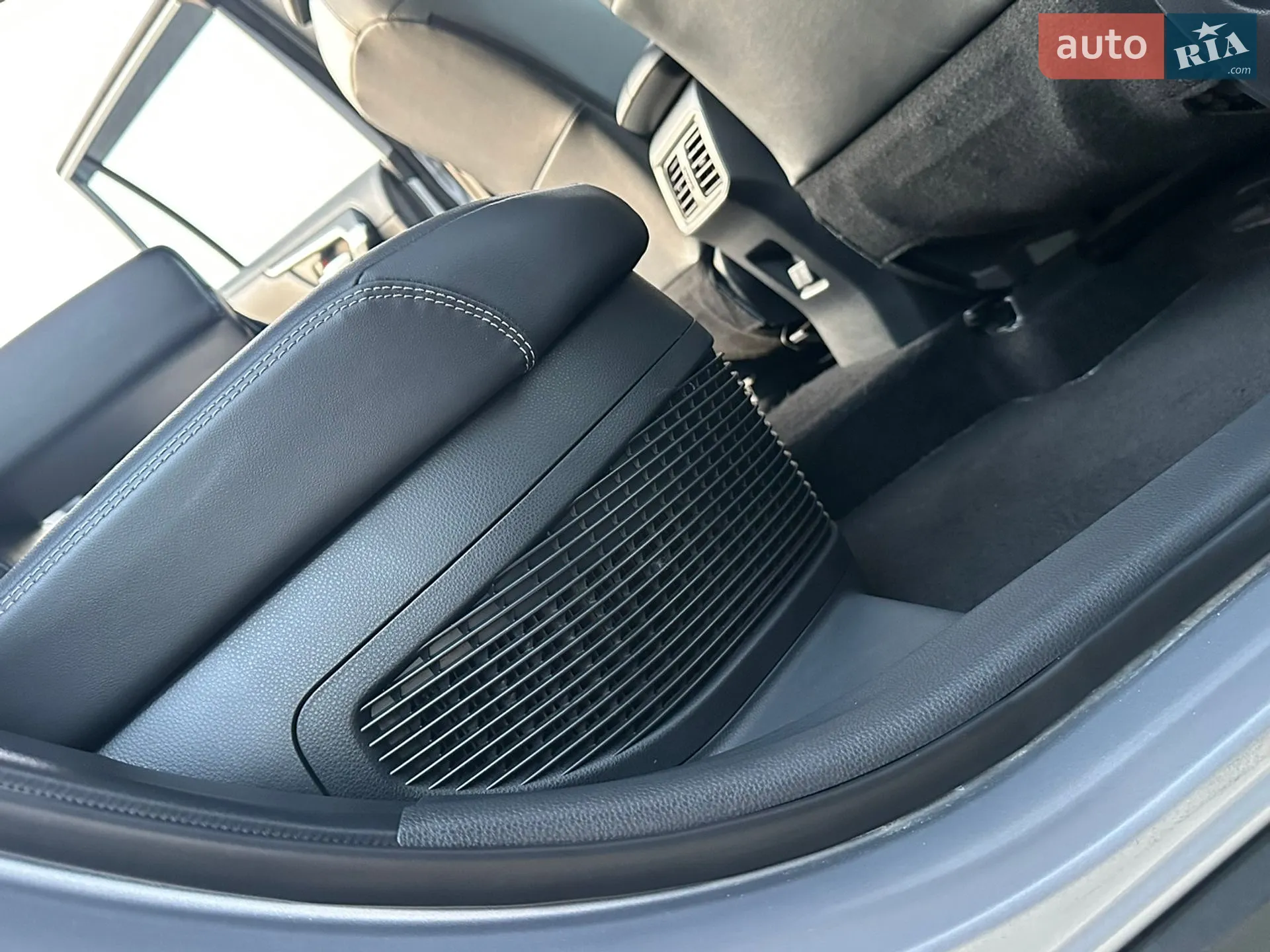 2019 Toyota RAV 4 - мініатюра 56