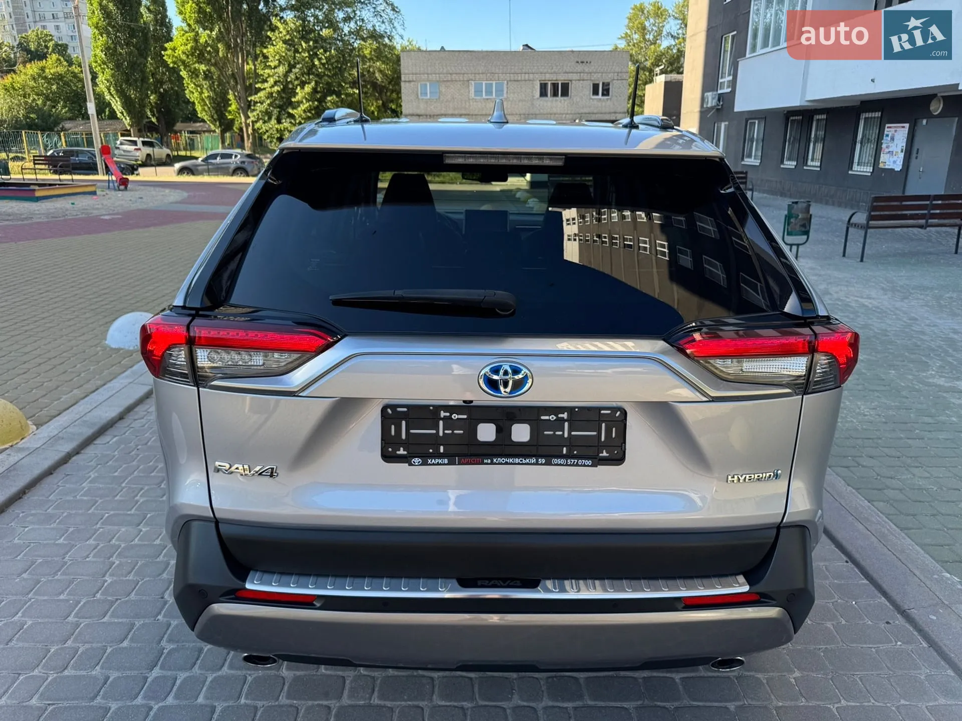 2021 Toyota RAV 4 - мініатюра 6