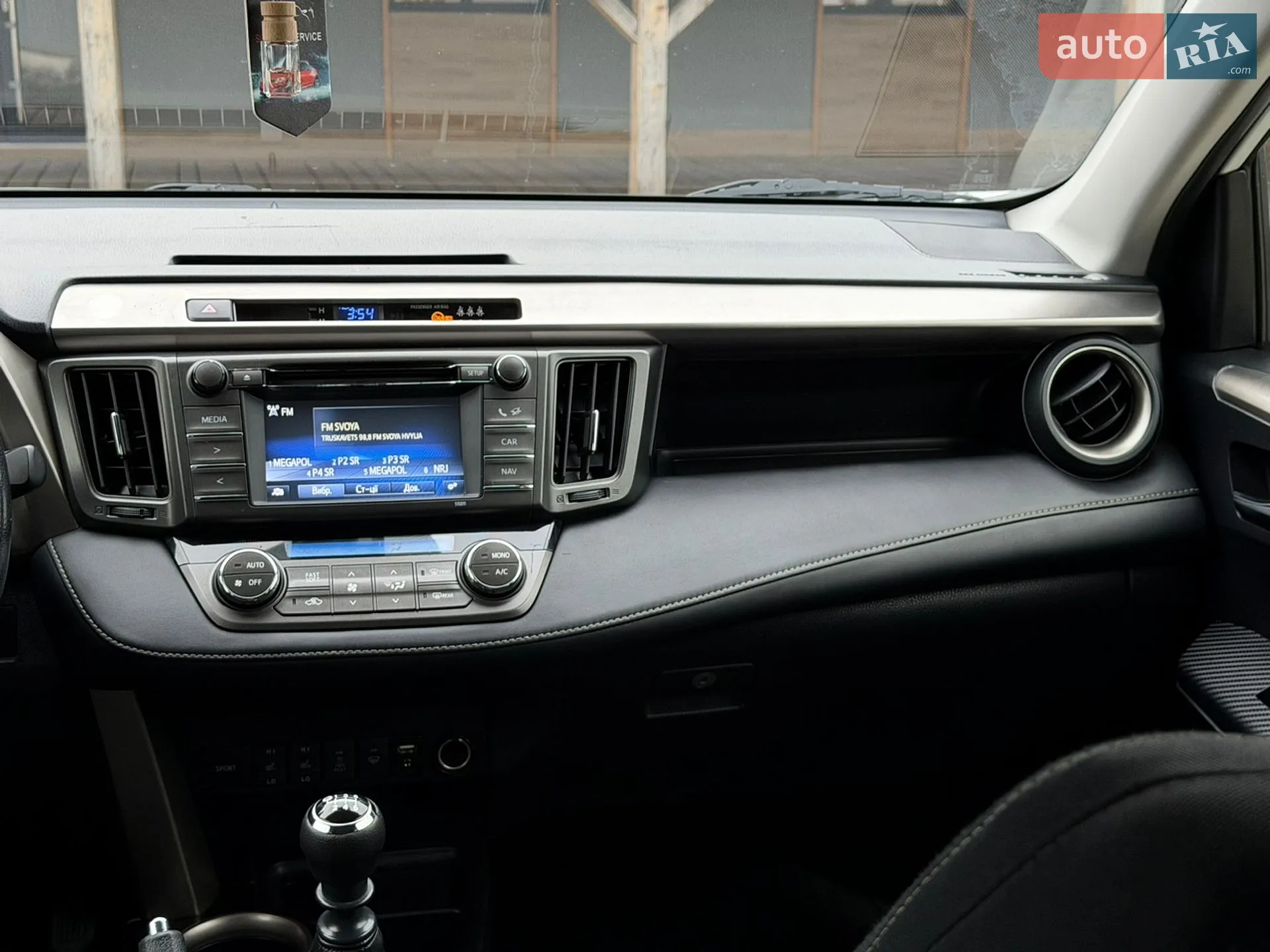 2016 Toyota RAV 4 - мініатюра 29
