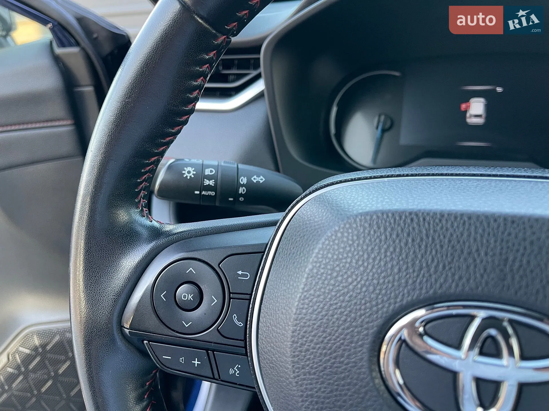 2020 Toyota RAV 4 - мініатюра 45