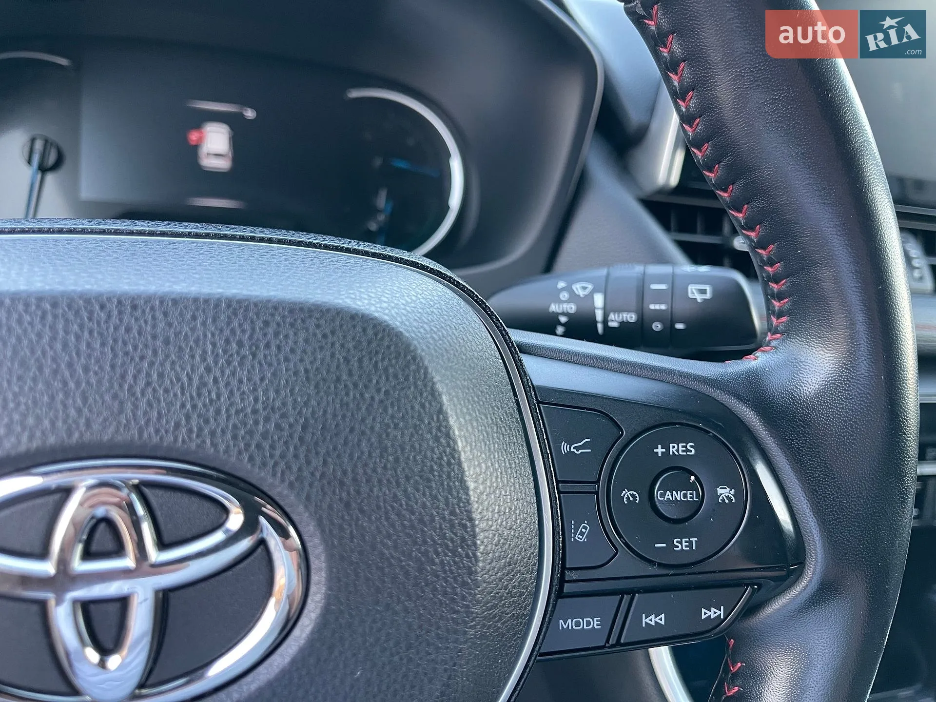 2020 Toyota RAV 4 - мініатюра 46