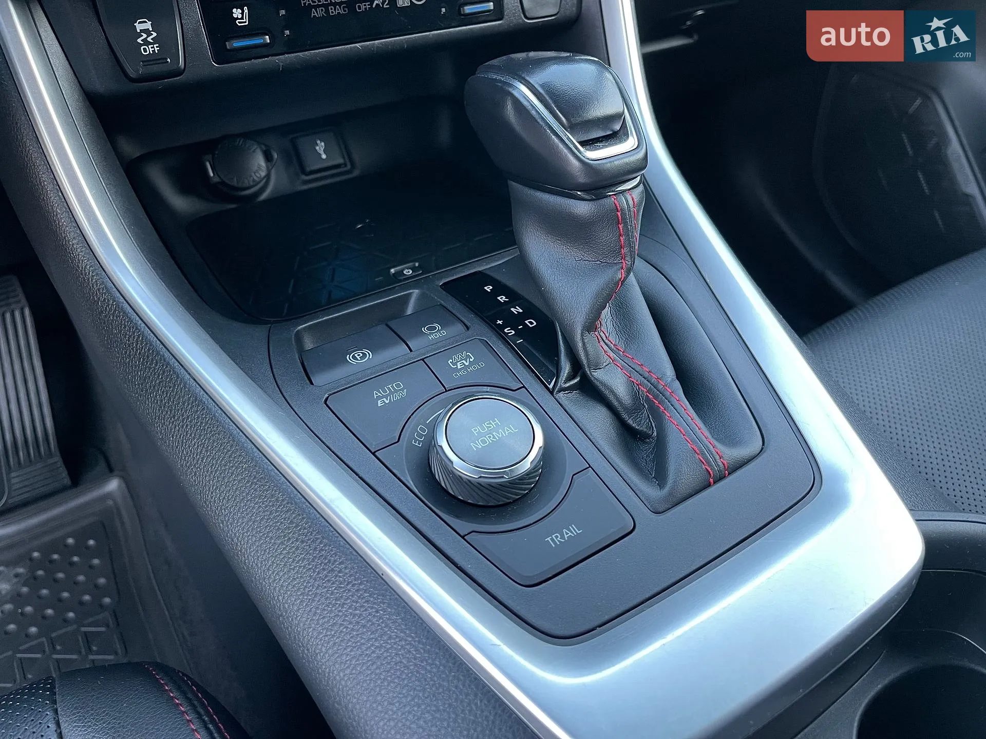 2020 Toyota RAV 4 - мініатюра 52