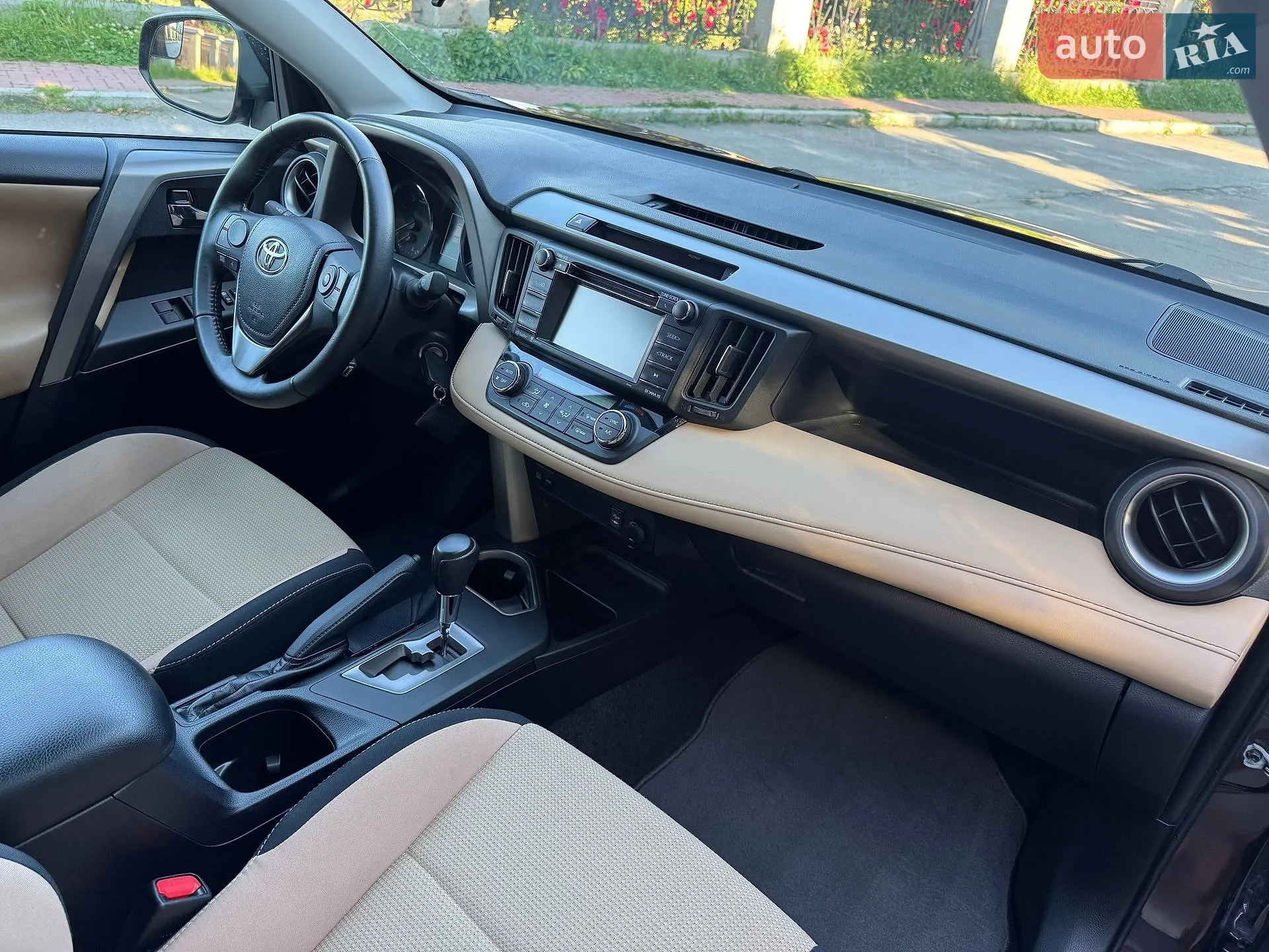 2016 Toyota RAV 4 - мініатюра 25
