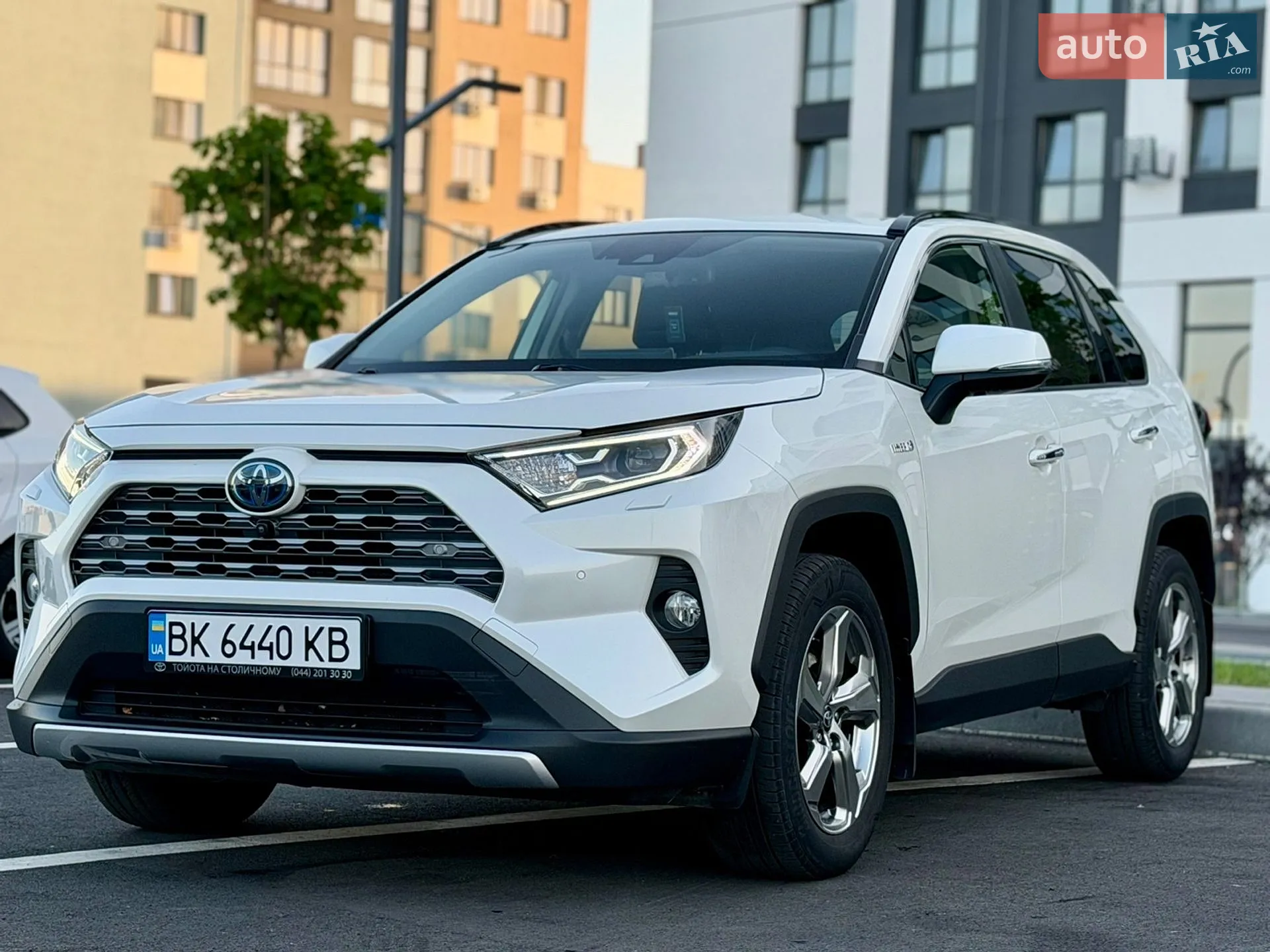 2019 Toyota RAV 4 - мініатюра 5