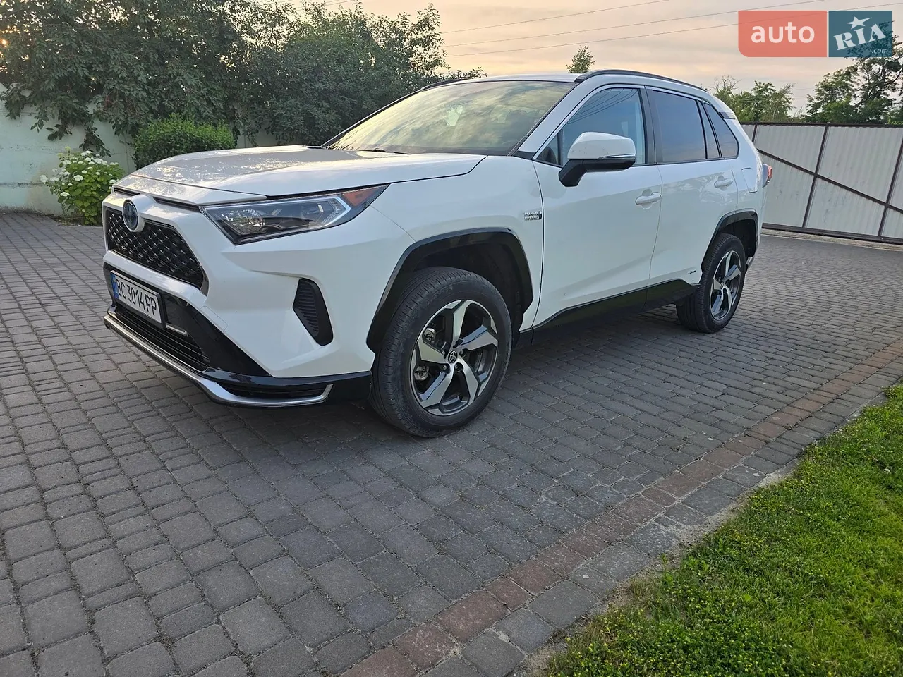 2021 Toyota RAV 4 - мініатюра 19