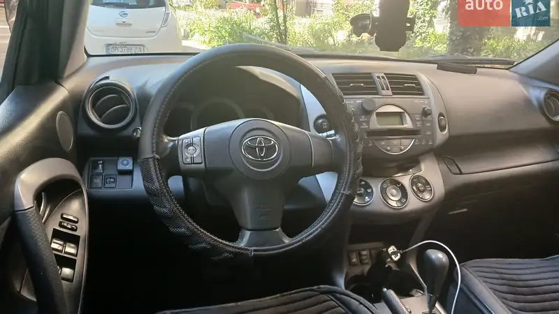 Toyota RAV4 2008 VIN JTMBH31V406086164 фото оголошення 5 з 46