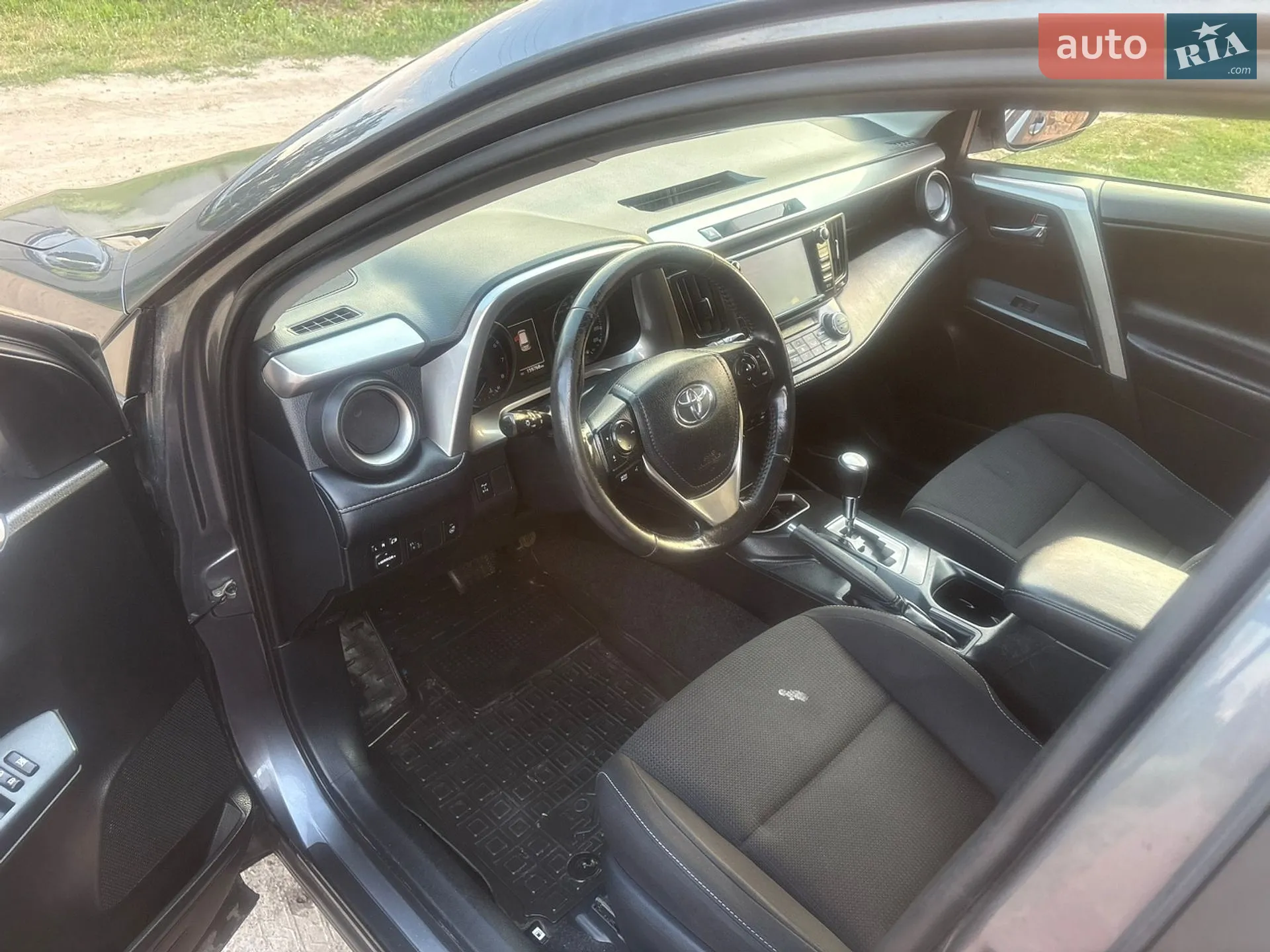 2018 Toyota RAV 4 - мініатюра 8