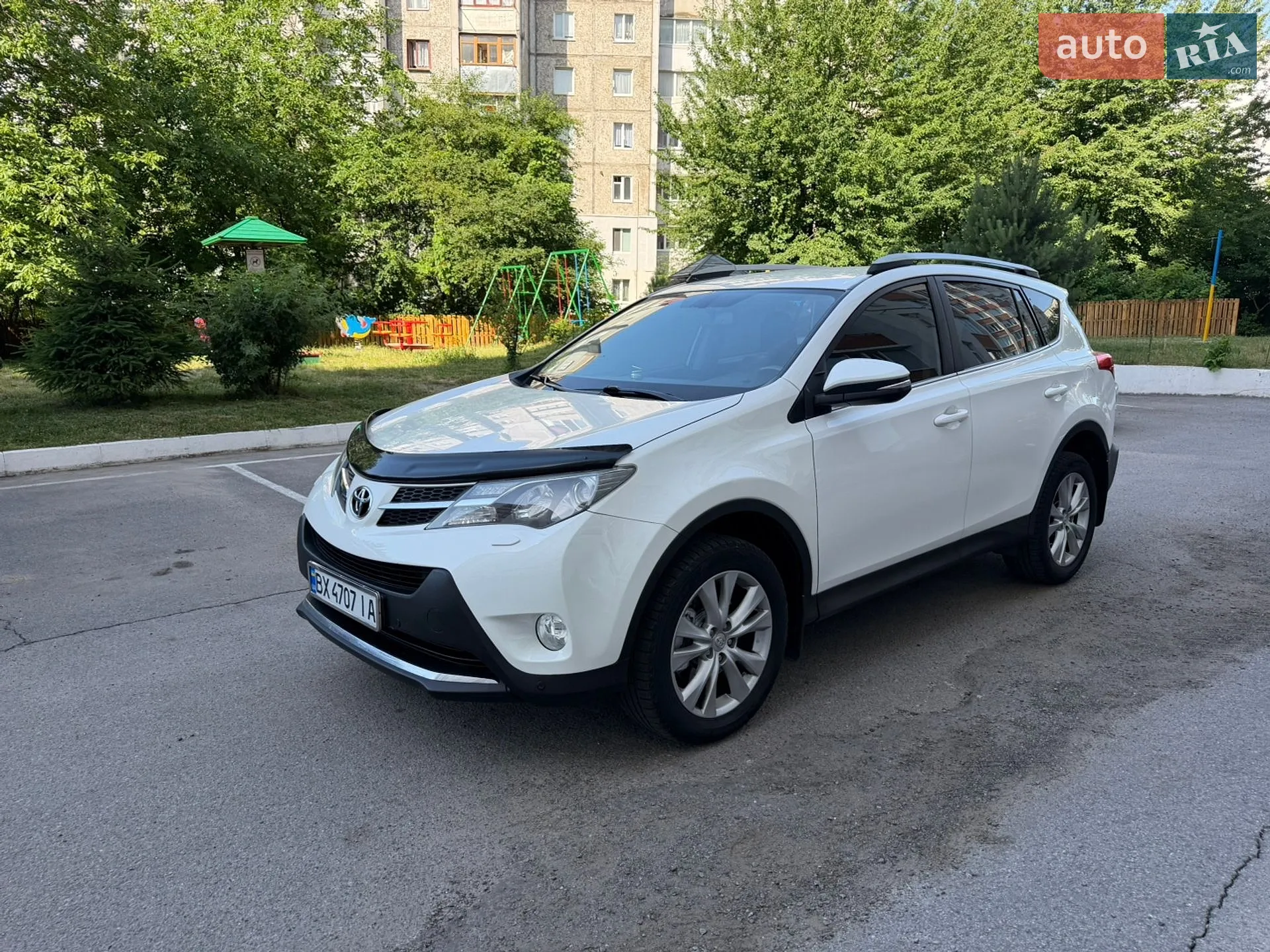 2014 Toyota RAV 4 - мініатюра 2