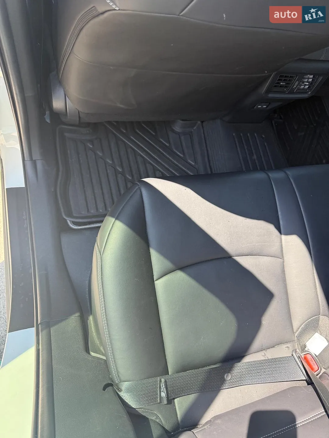 2022 Toyota RAV 4 - мініатюра 13