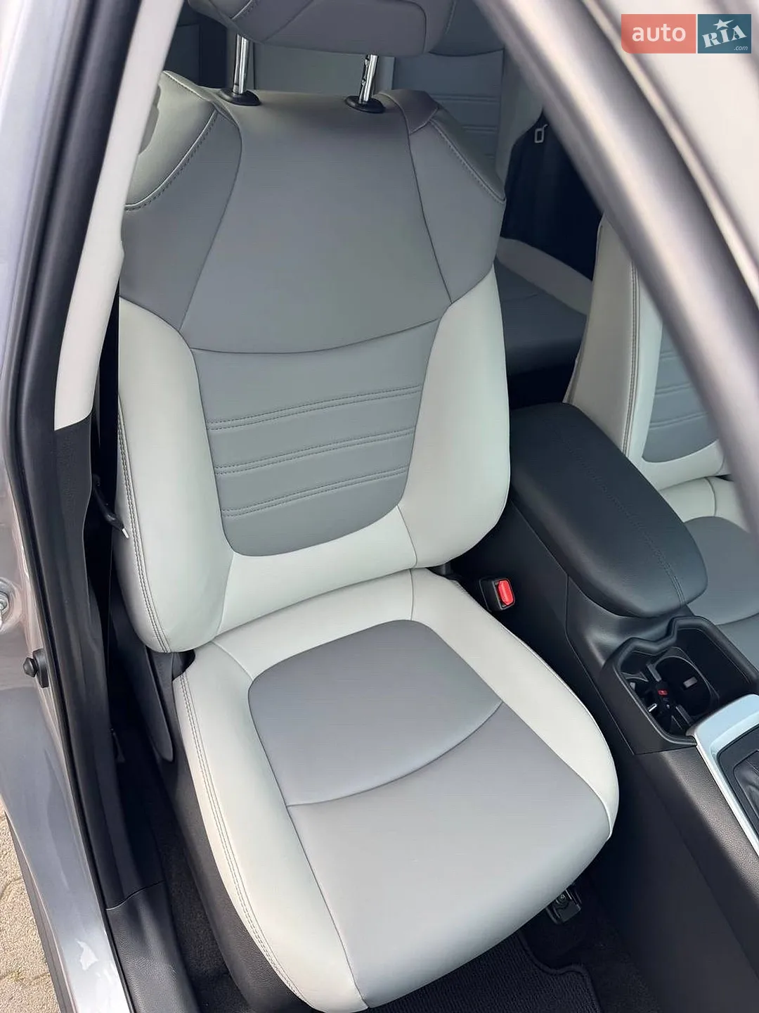 2023 Toyota RAV 4 - мініатюра 18