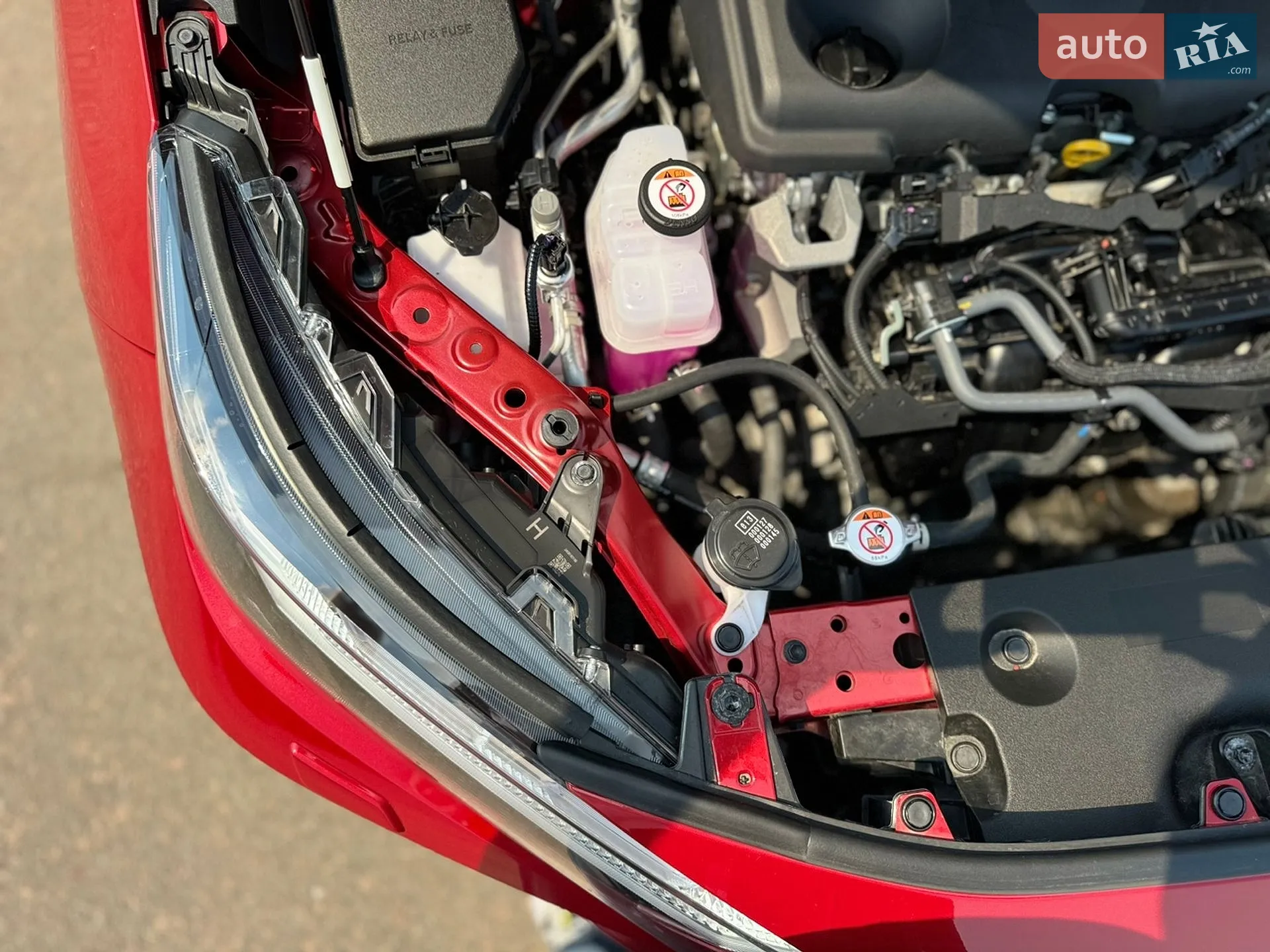 2024 Toyota RAV 4 - мініатюра 175