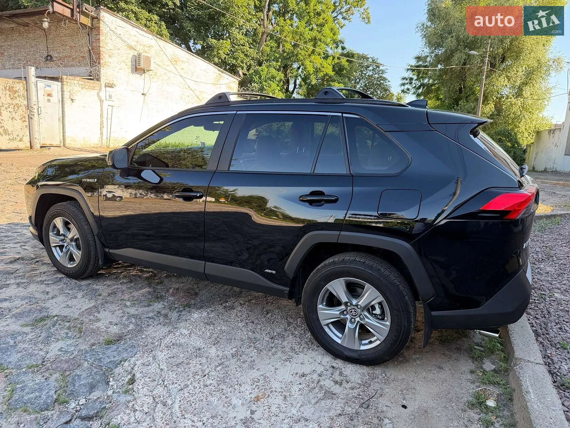 2025 Toyota RAV 4 - мініатюра 9