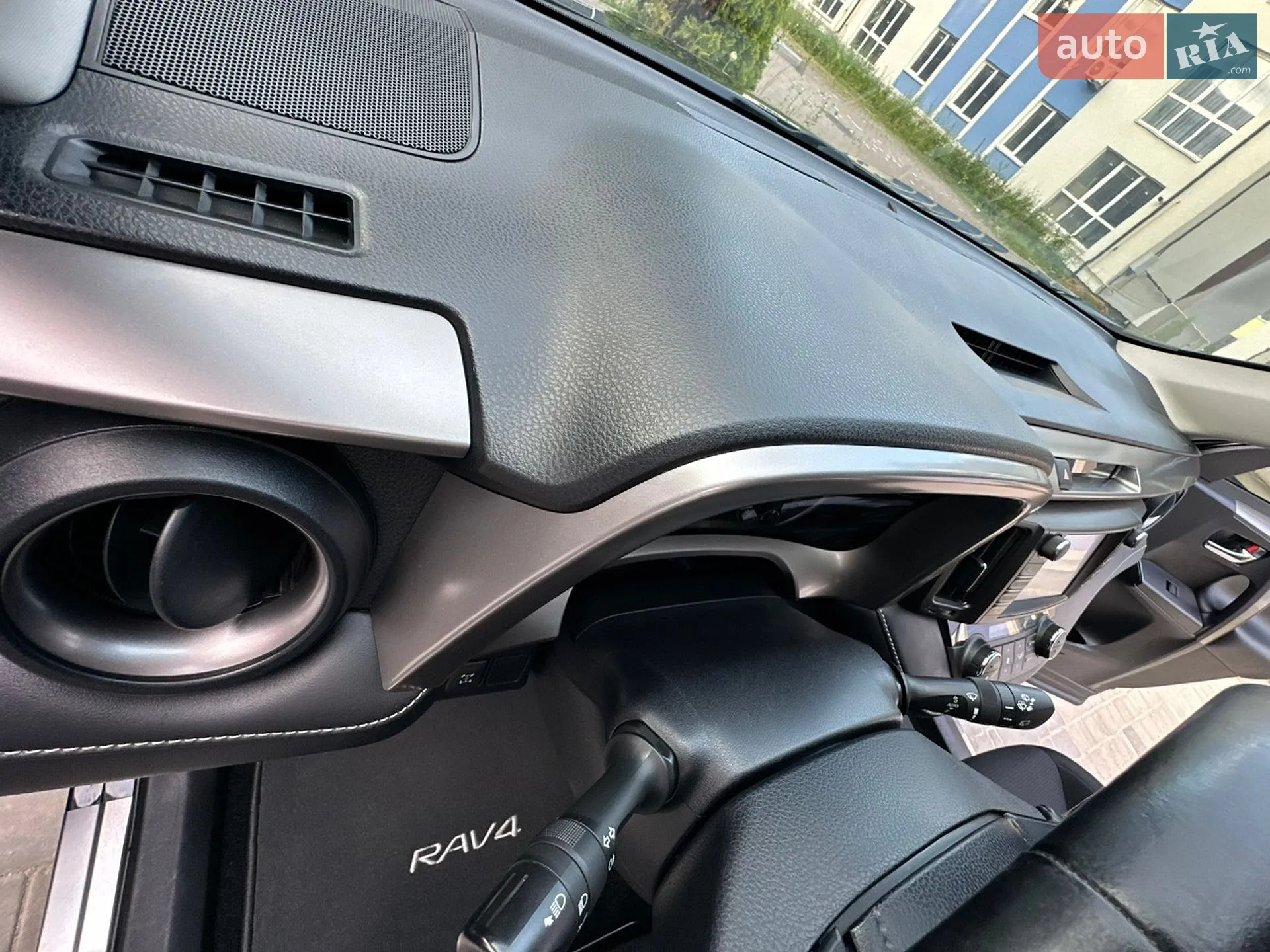 2017 Toyota RAV 4 - мініатюра 104