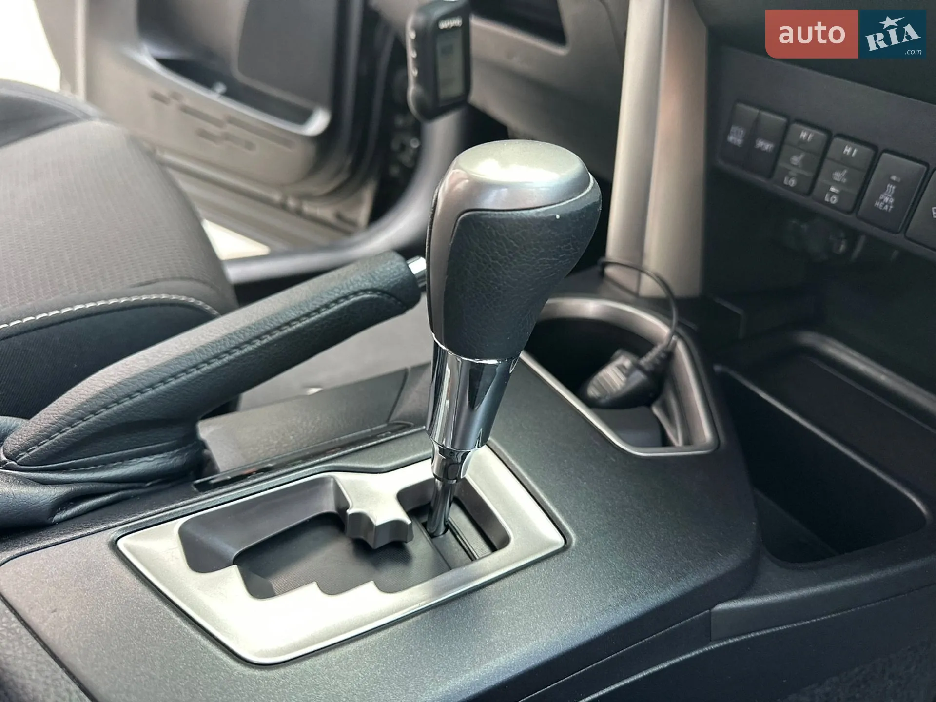 2017 Toyota RAV 4 - мініатюра 120