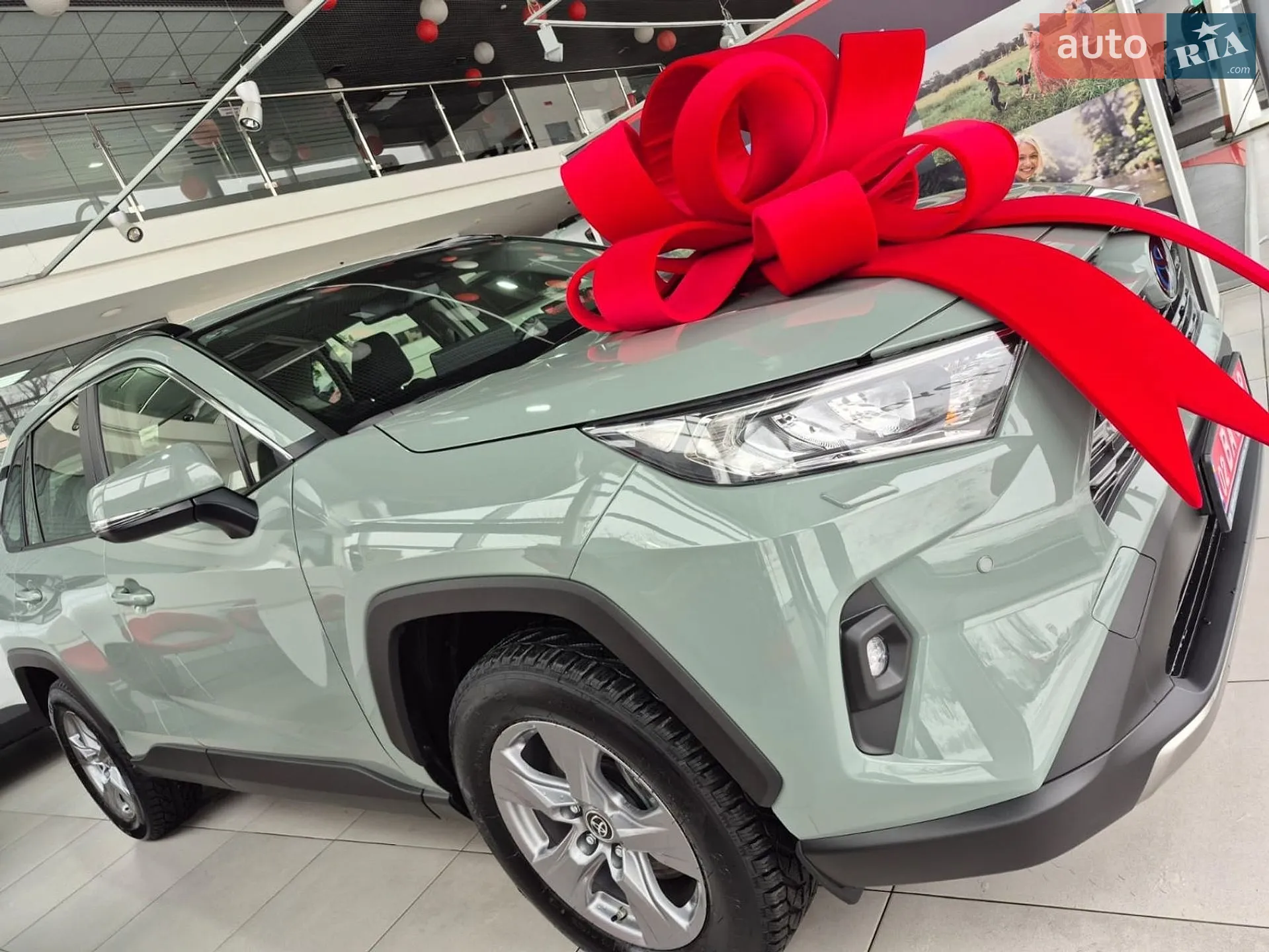 2025 Toyota RAV 4 - мініатюра 4