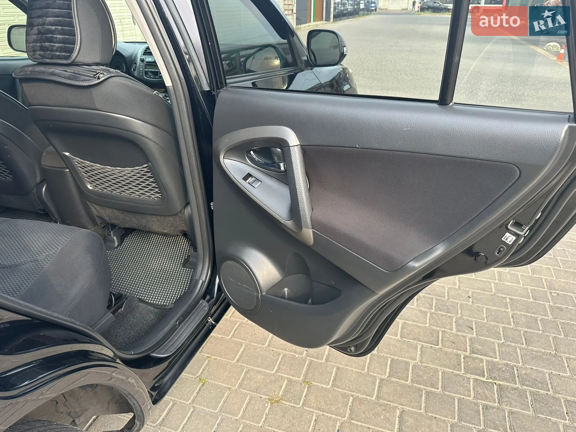 2011 Toyota RAV 4 - мініатюра 42