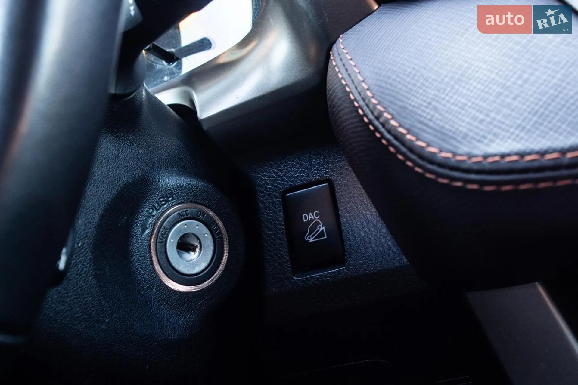 2014 Toyota RAV 4 - мініатюра 41