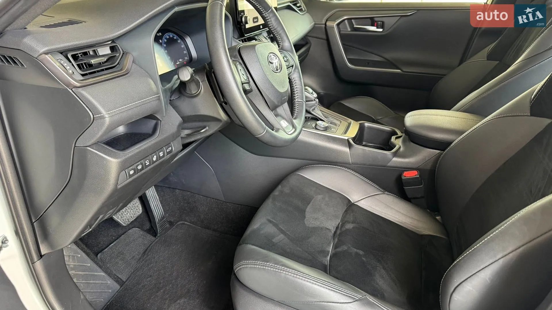2024 Toyota RAV 4 - мініатюра 12