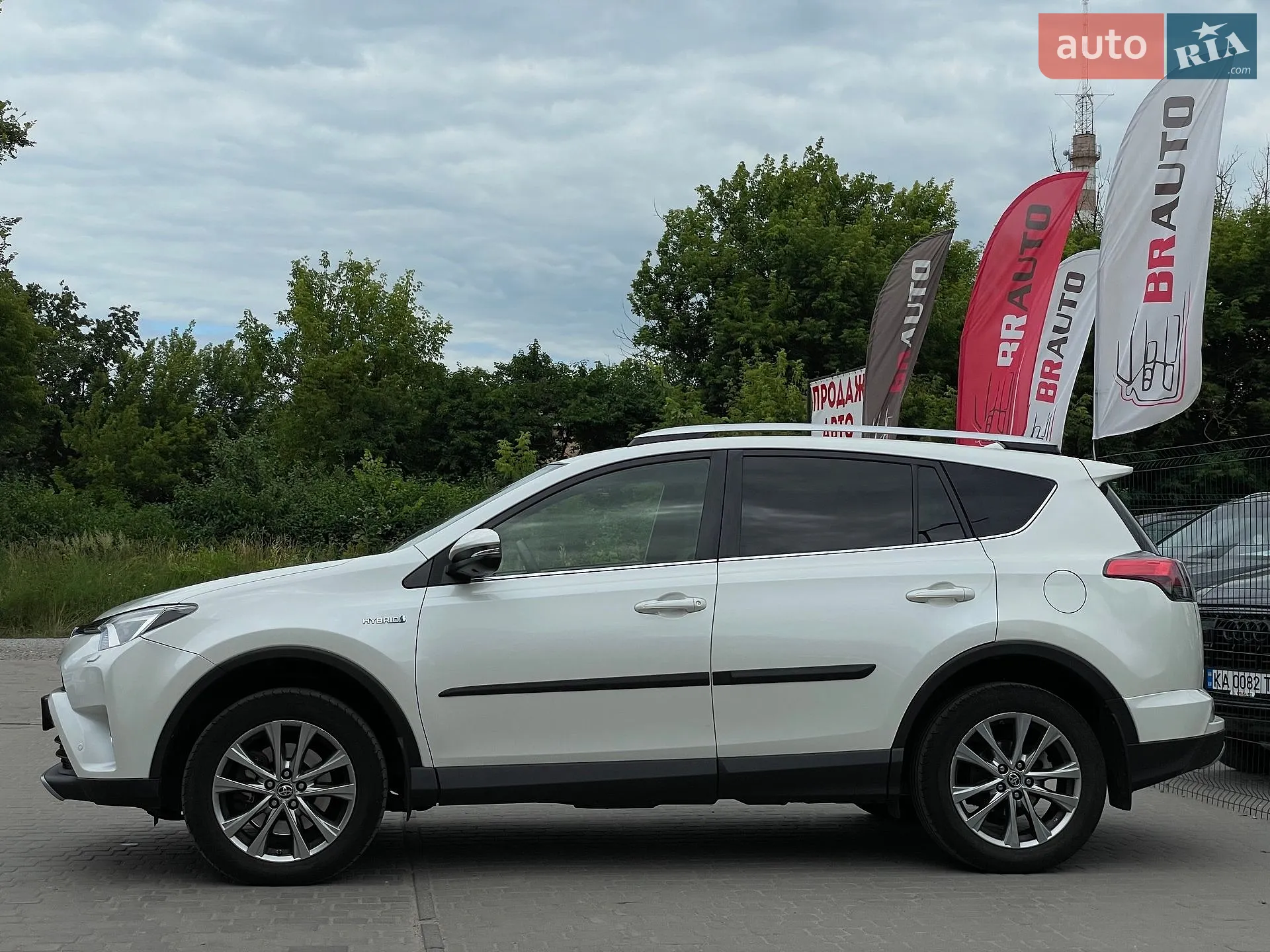 2016 Toyota RAV 4 - мініатюра 12