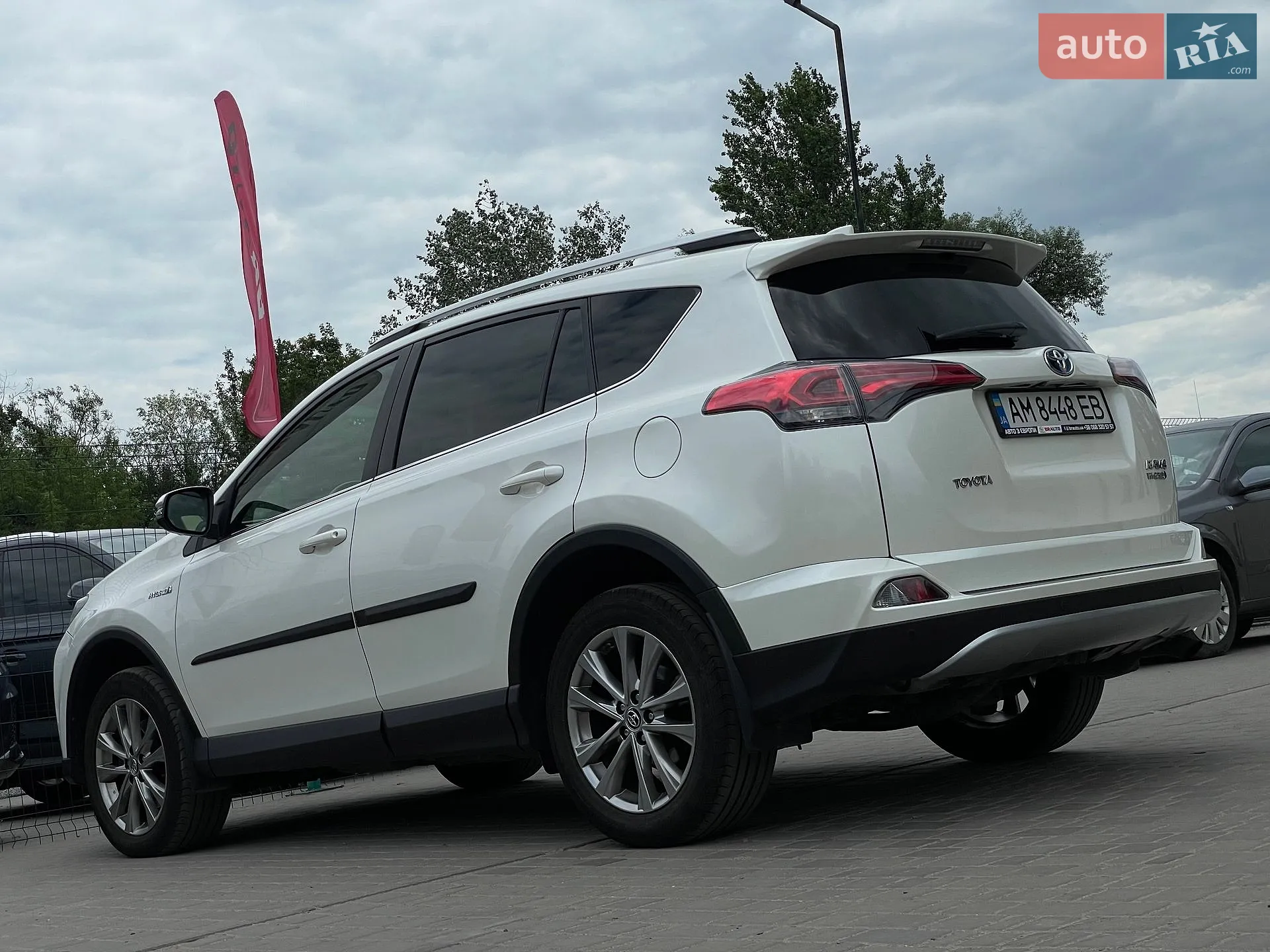 2016 Toyota RAV 4 - мініатюра 18