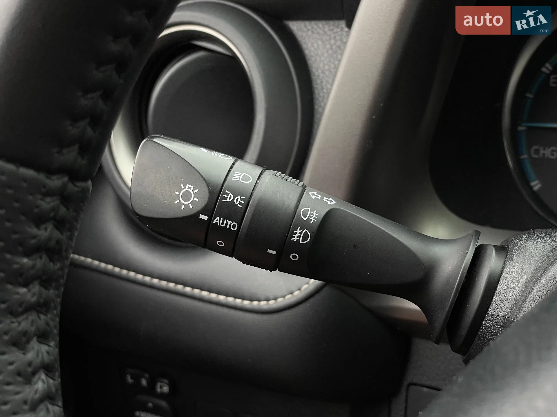 2016 Toyota RAV 4 - мініатюра 48
