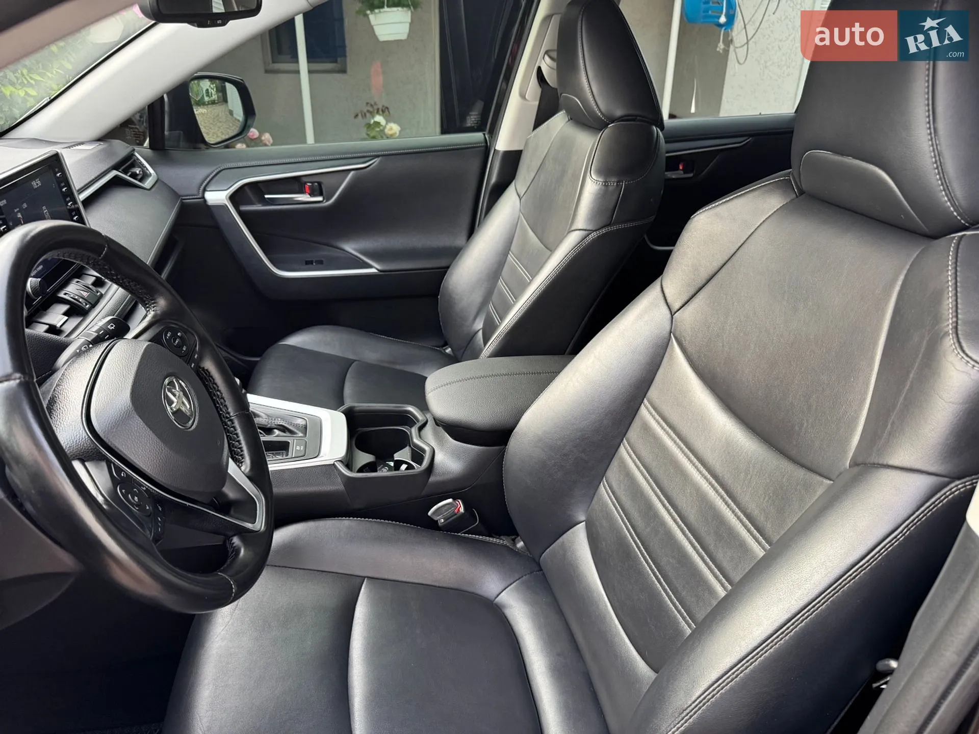 2019 Toyota RAV 4 - мініатюра 13