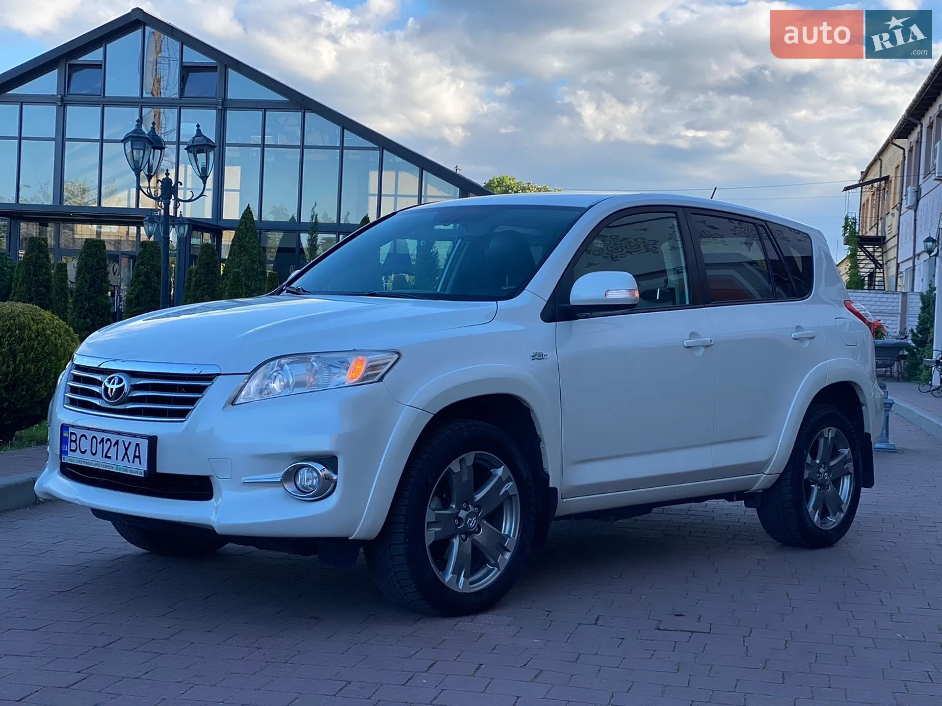 2011 Toyota RAV 4 - мініатюра 10