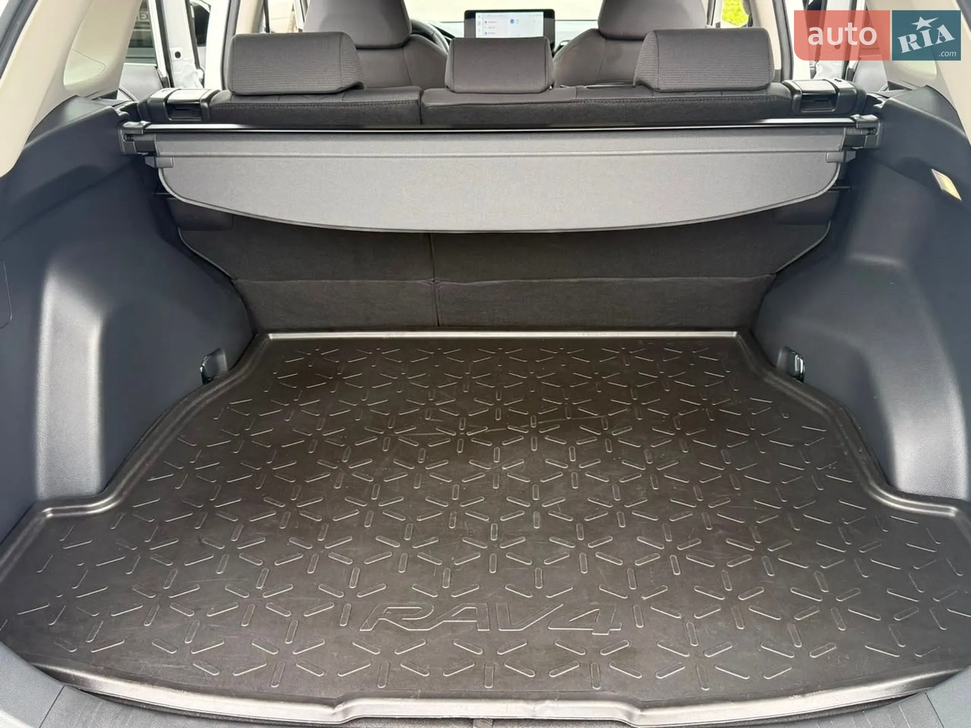 2023 Toyota RAV 4 - мініатюра 38